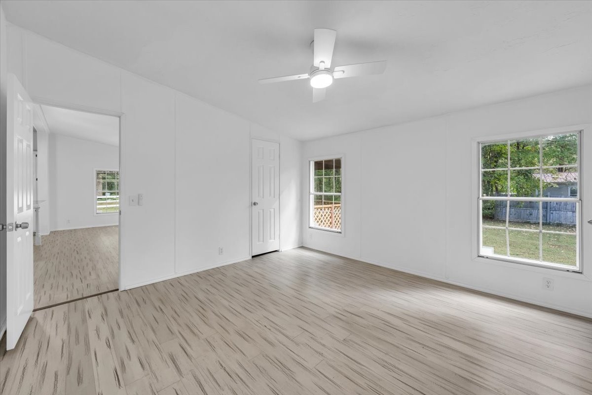 80 Elm Ln Property Photo 21