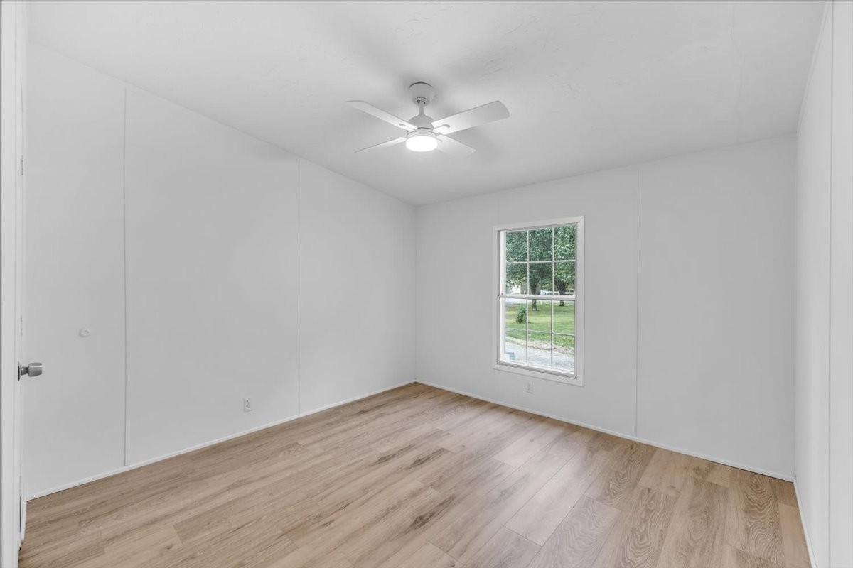 80 Elm Ln Property Photo 27
