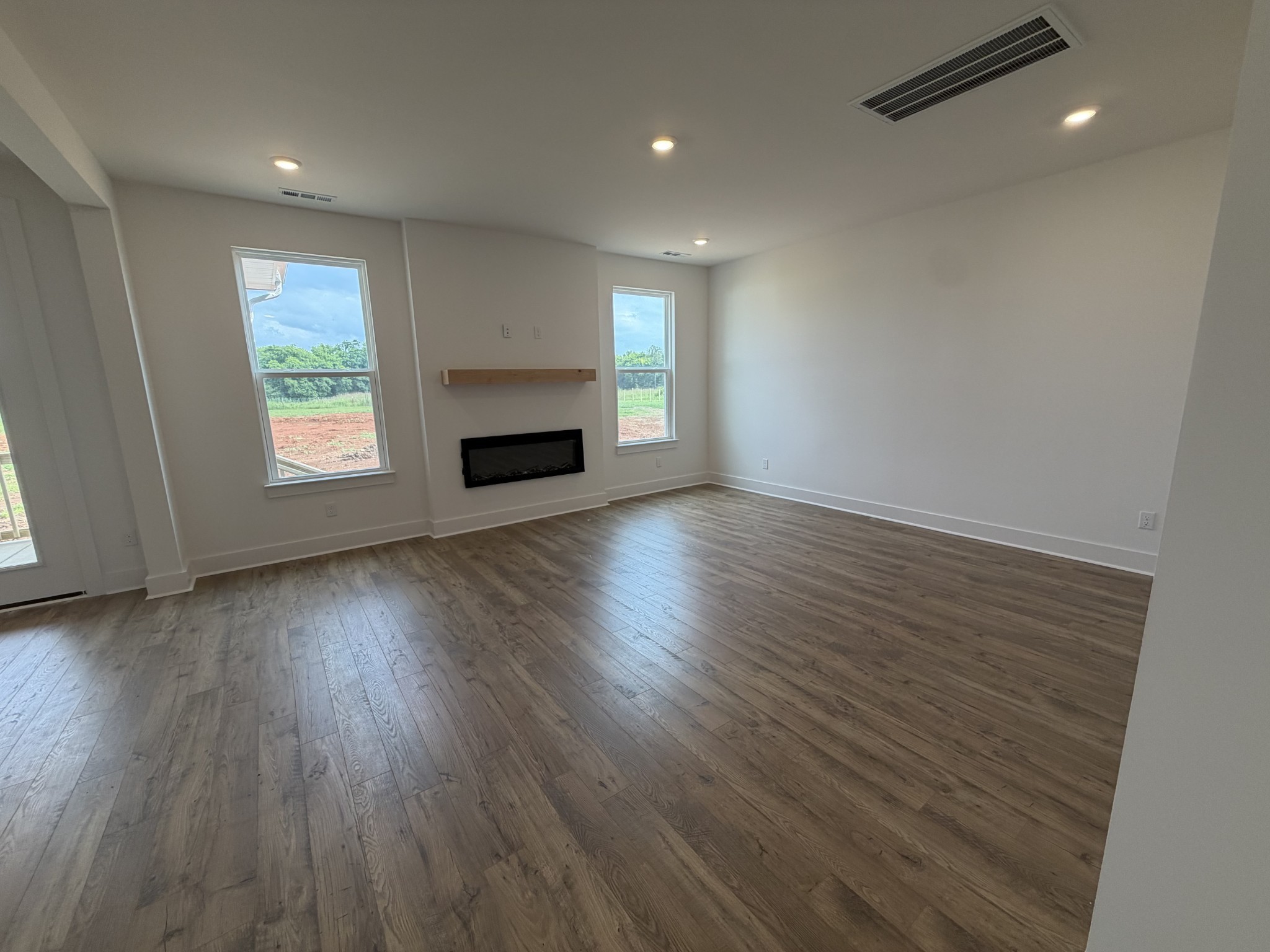 1417 Charles Dr Property Photo 22