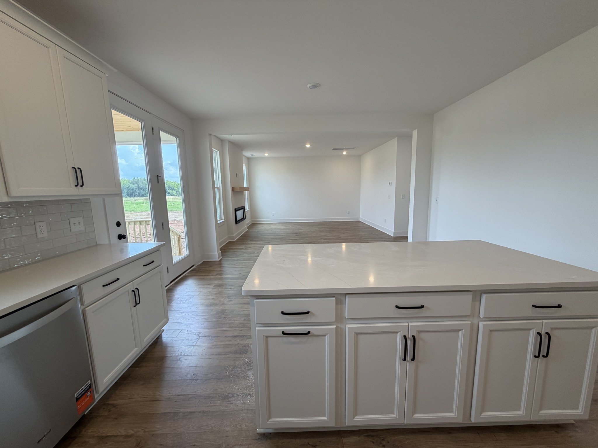 1417 Charles Dr Property Photo 28
