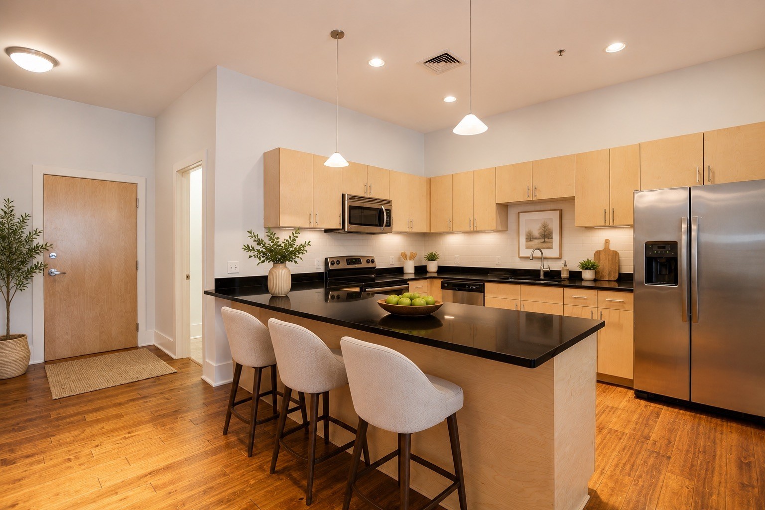 2201 8th Ave, S Property Photo 3
