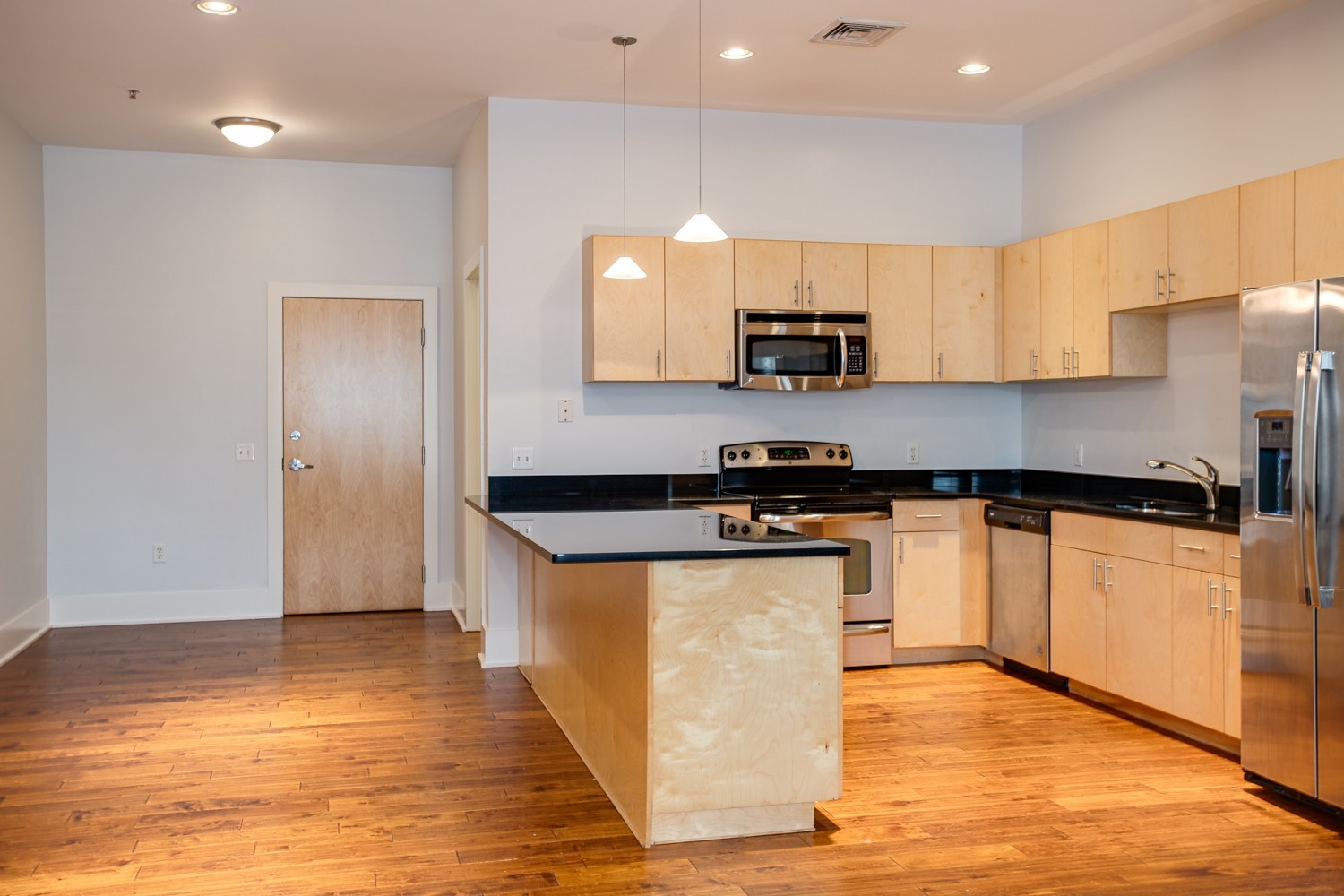 2201 8th Ave, S Property Photo 5