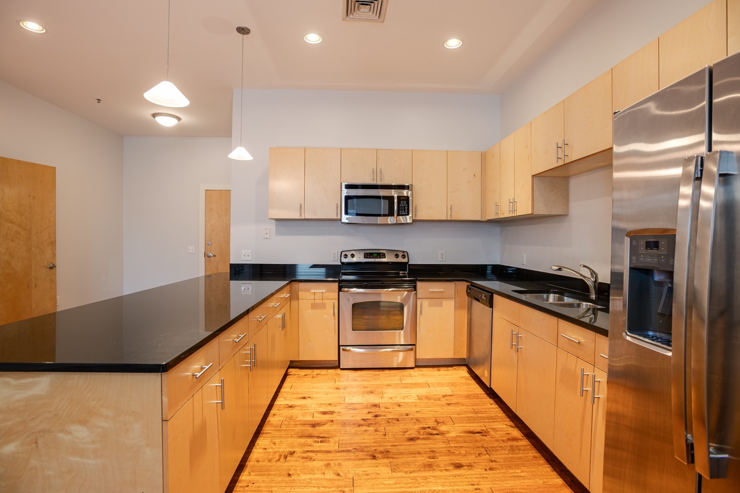 2201 8th Ave, S Property Photo 8