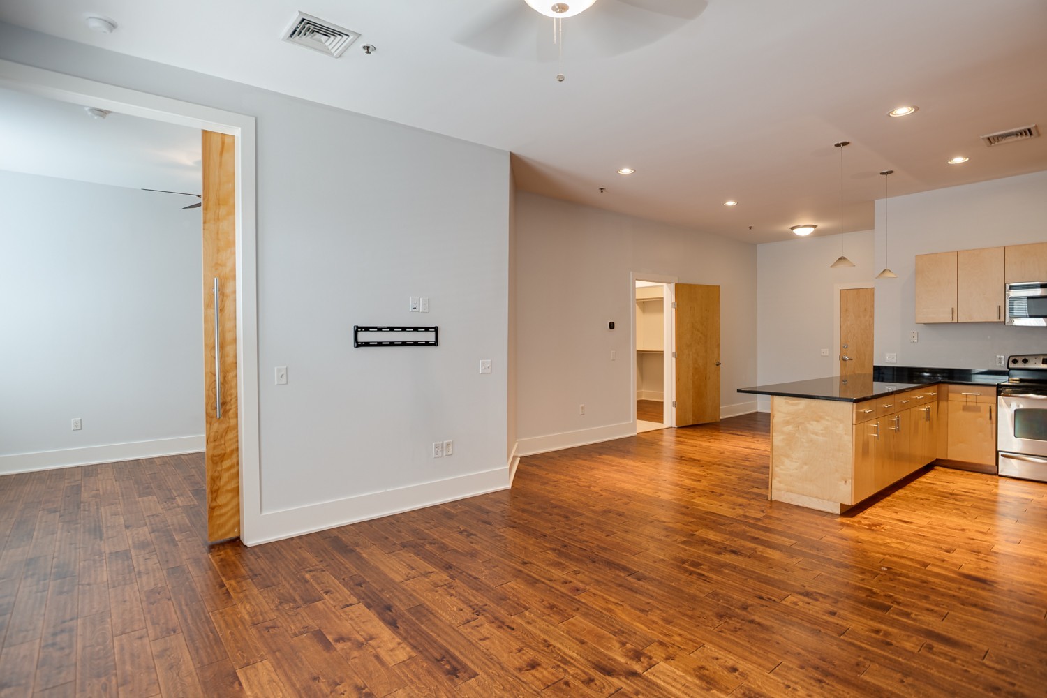 2201 8th Ave, S Property Photo 12