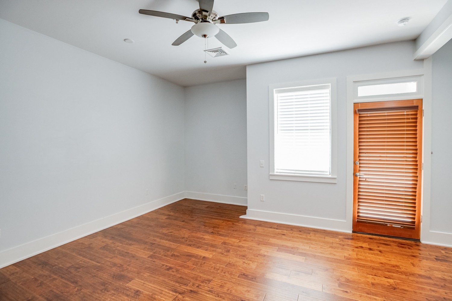 2201 8th Ave, S Property Photo 14