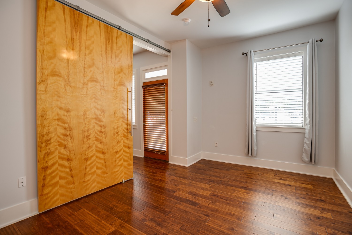 2201 8th Ave, S Property Photo 21