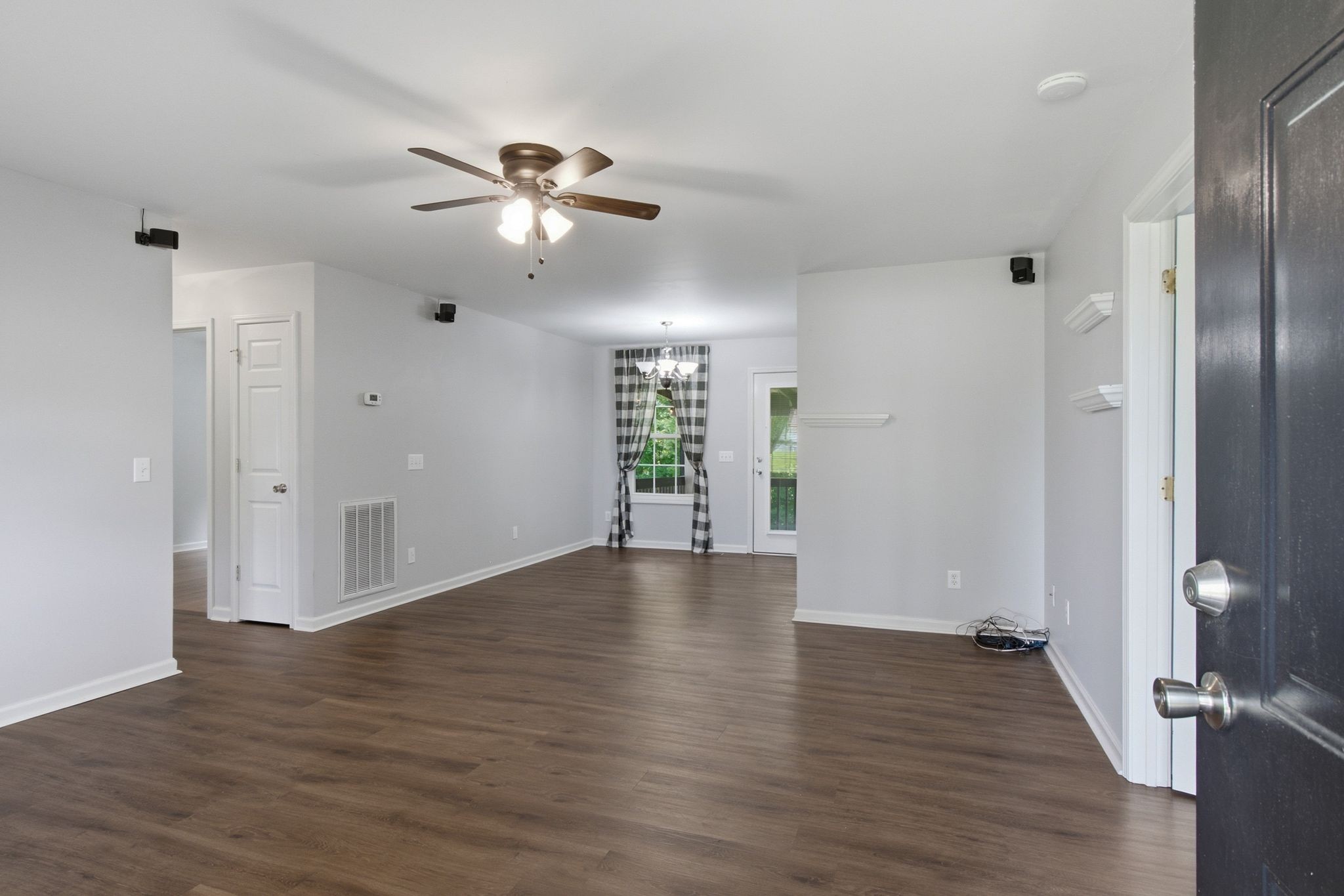 536 Lenape Path Property Photo 7