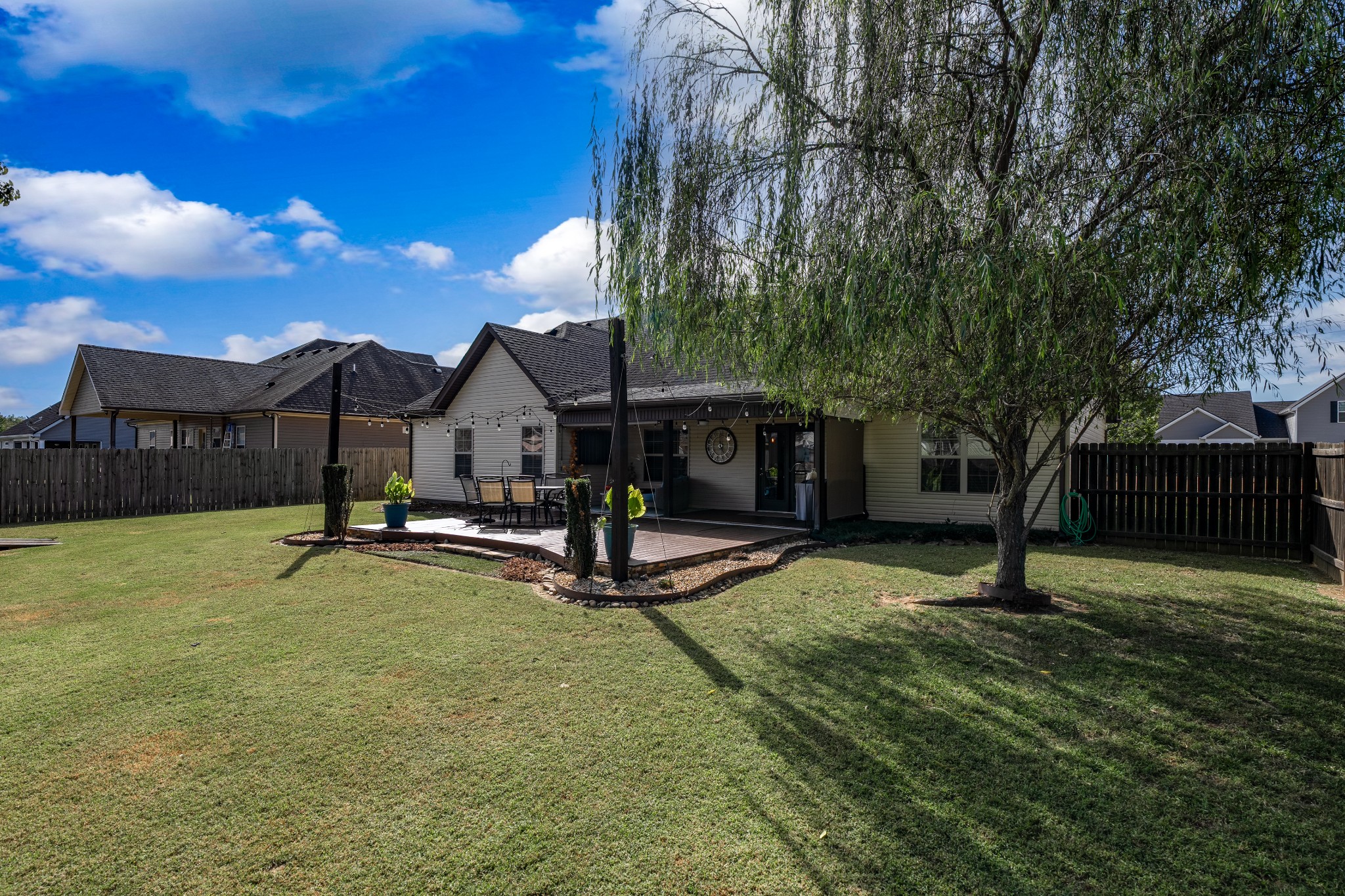 1018 Watergate Drive Property Photo 6