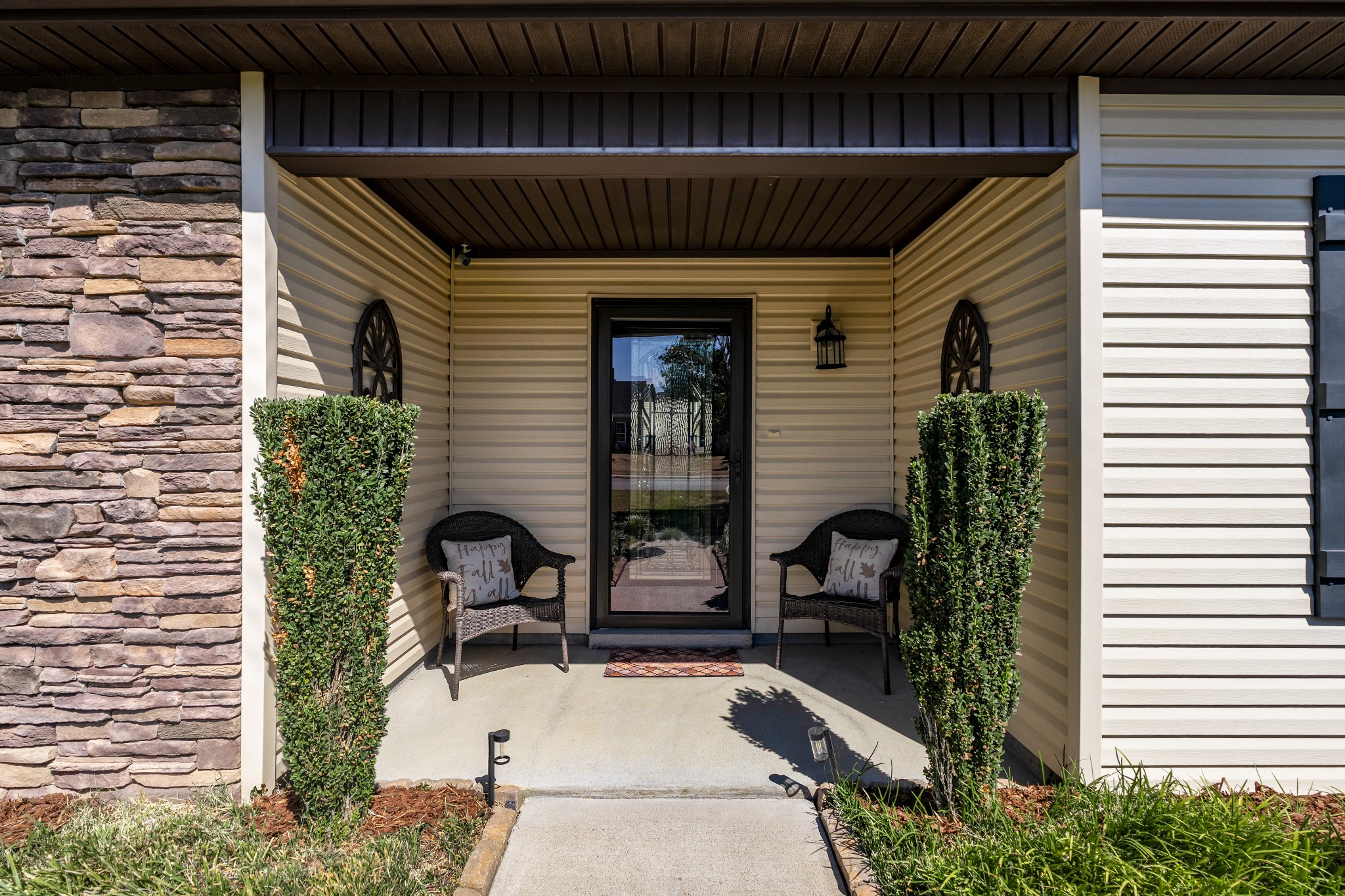 1018 Watergate Drive Property Photo 10