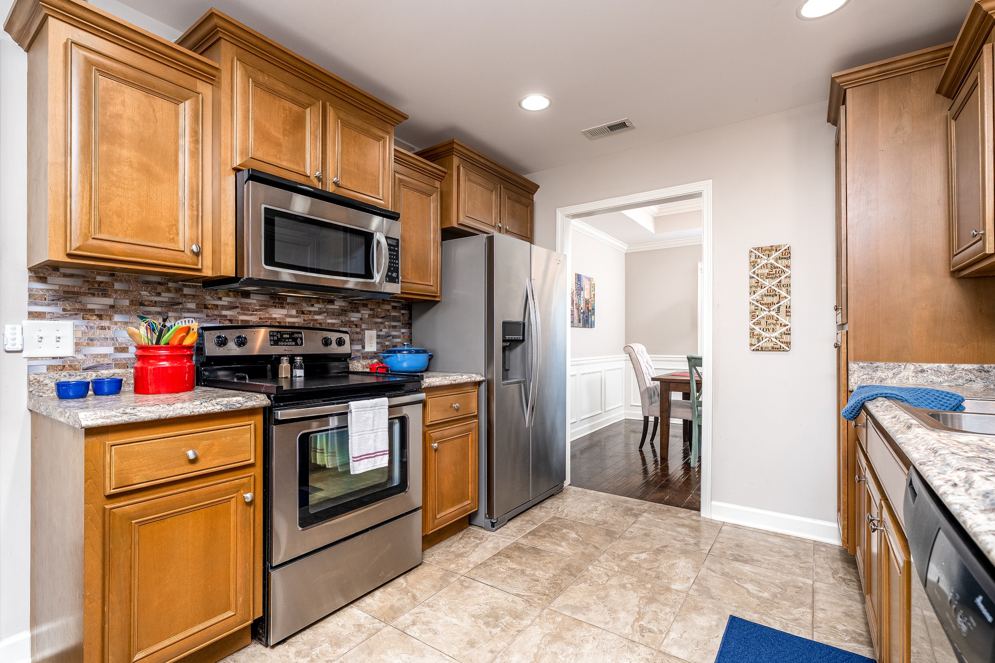 1018 Watergate Drive Property Photo 14