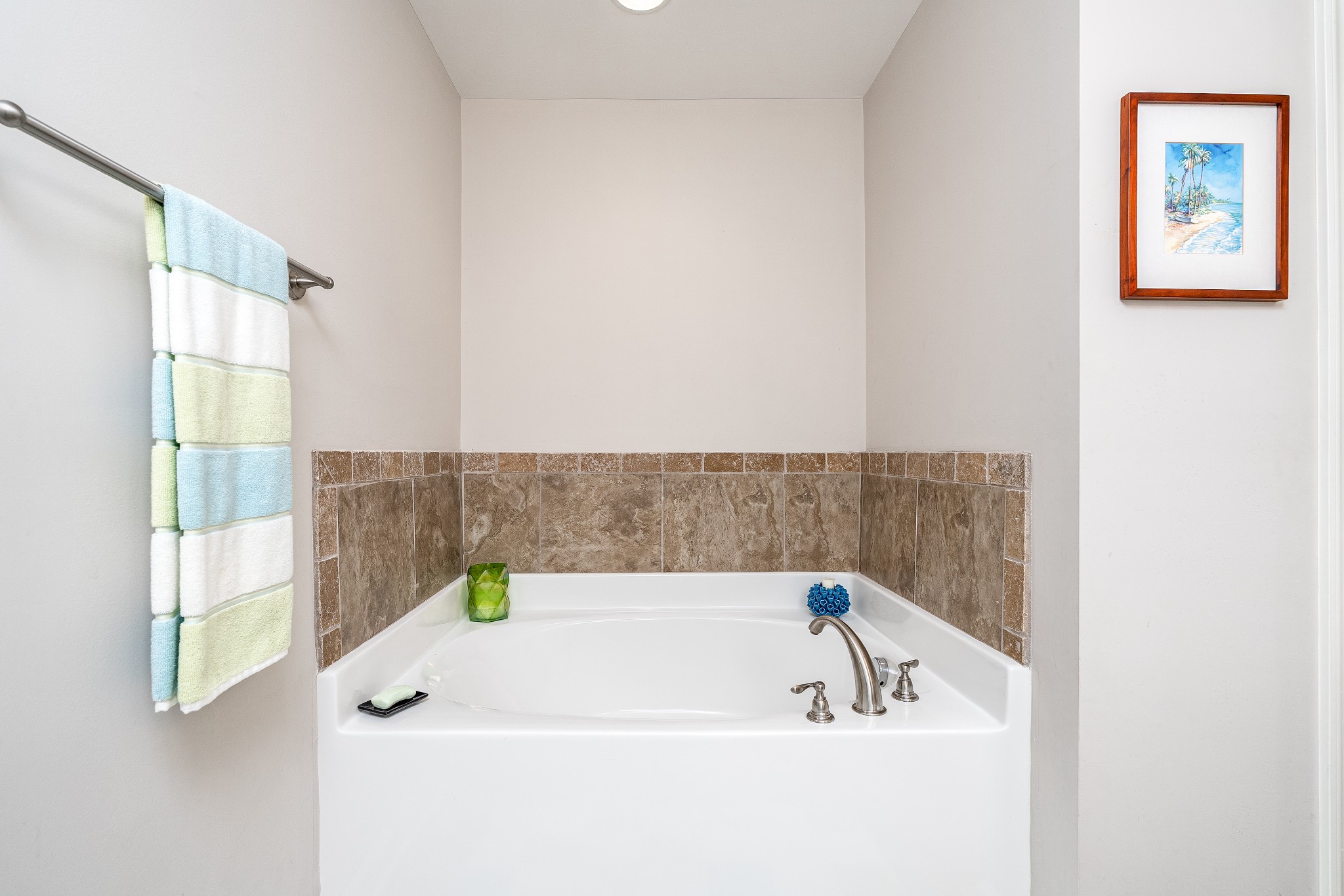 1018 Watergate Drive Property Photo 27