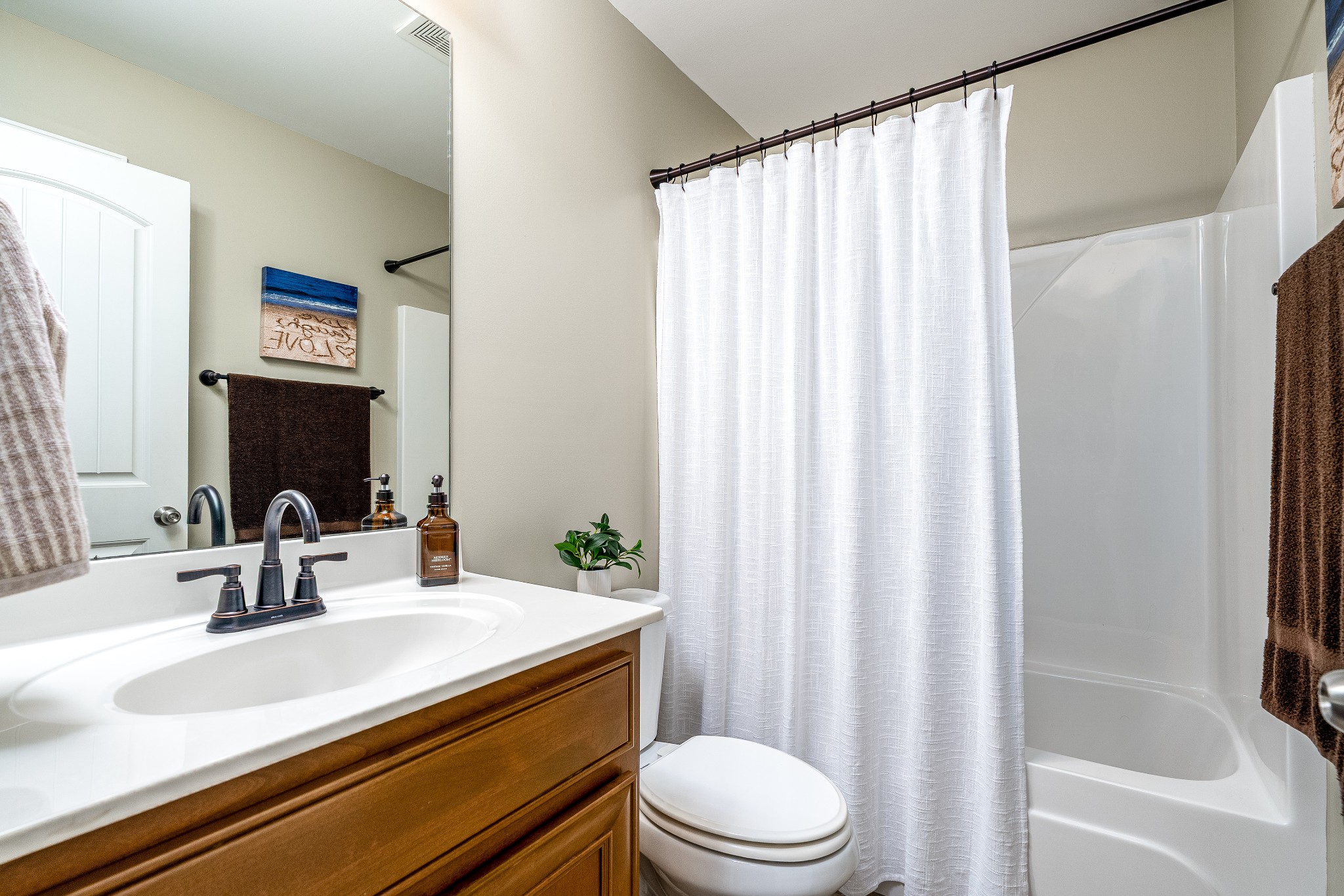 1018 Watergate Drive Property Photo 33