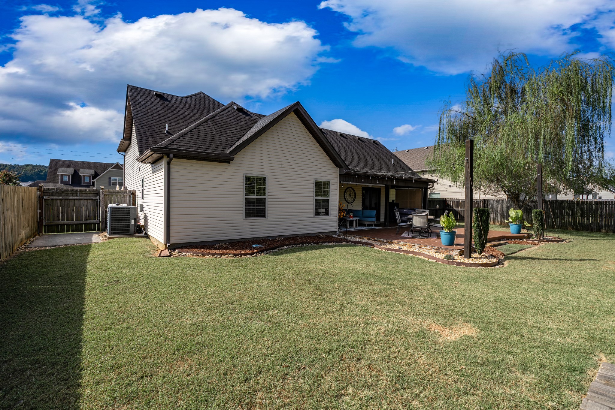 1018 Watergate Drive Property Photo 50
