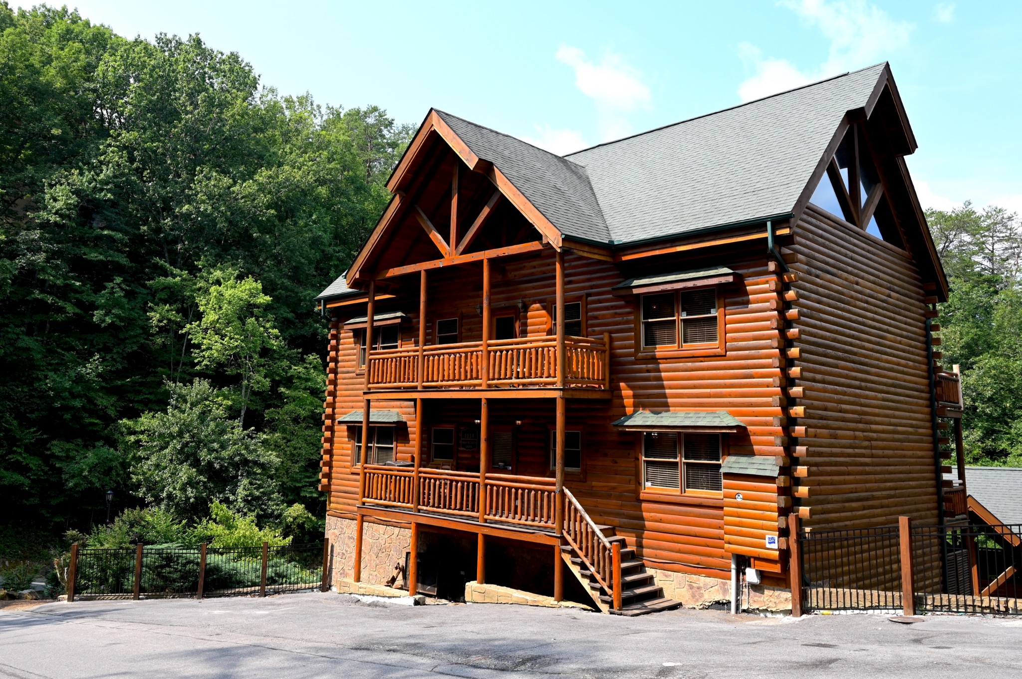 1114 Black Bear Cub Way Property Photo 1
