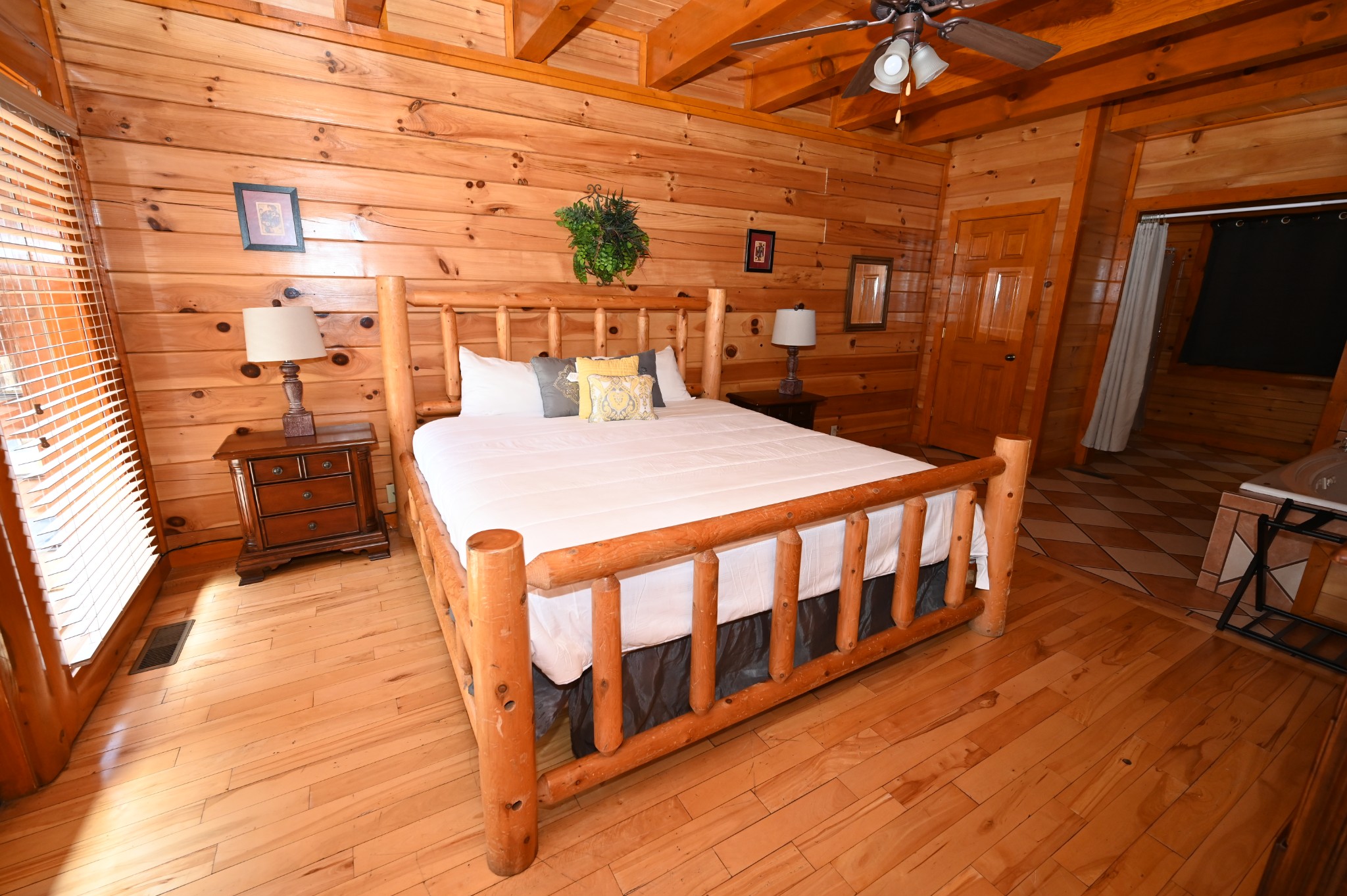 1114 Black Bear Cub Way Property Photo 2