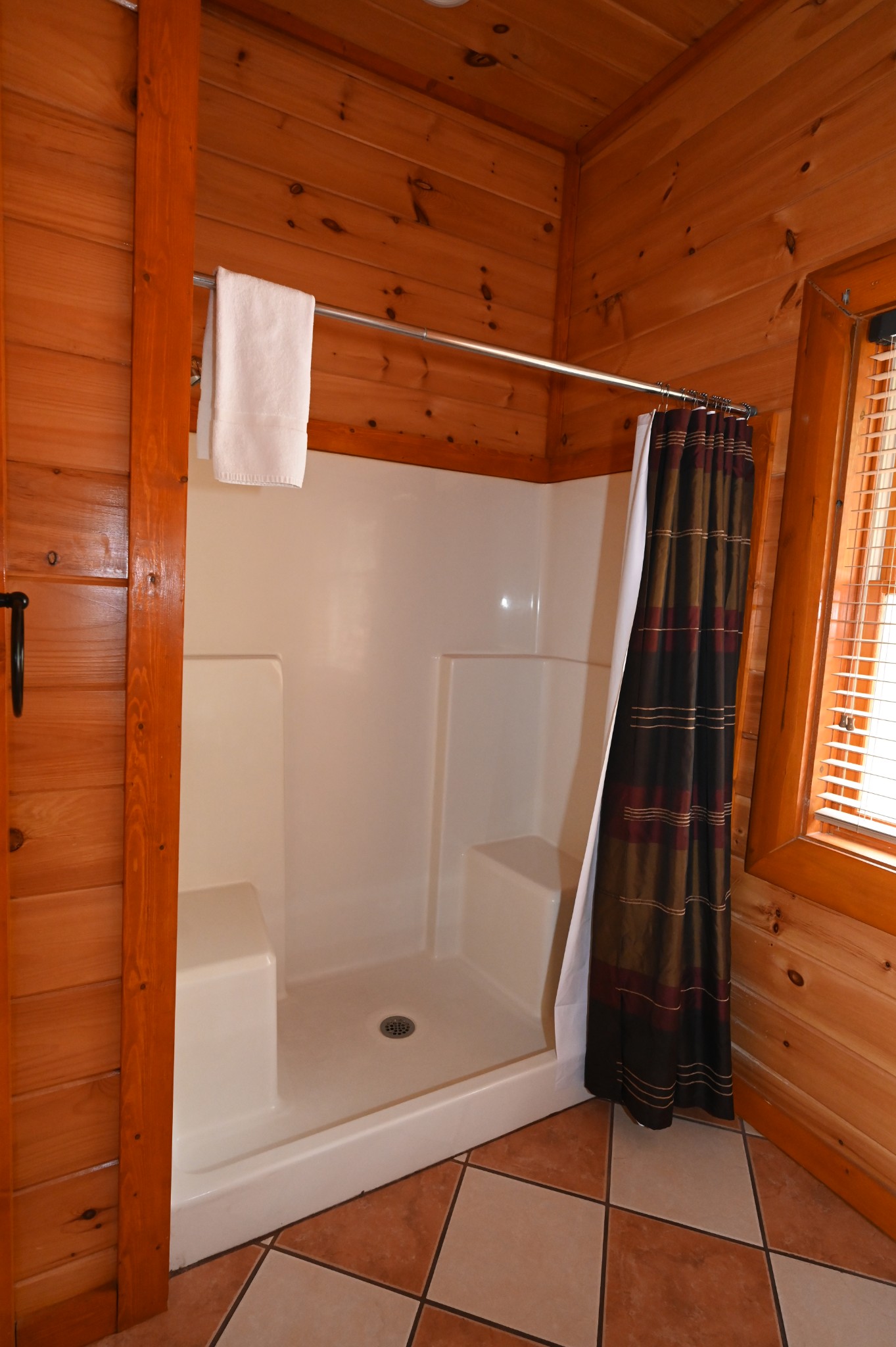 1114 Black Bear Cub Way Property Photo 13