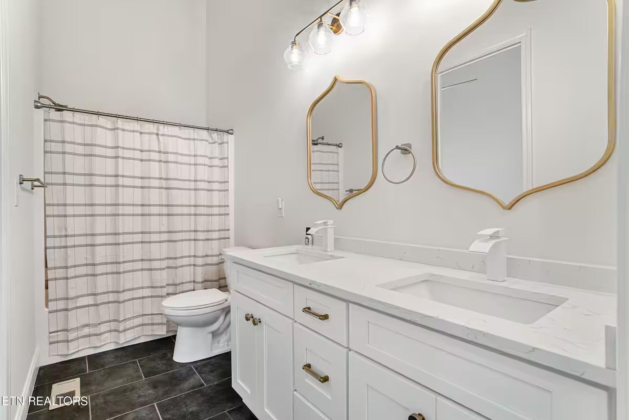 641 Idlewood Lane Property Photo 32