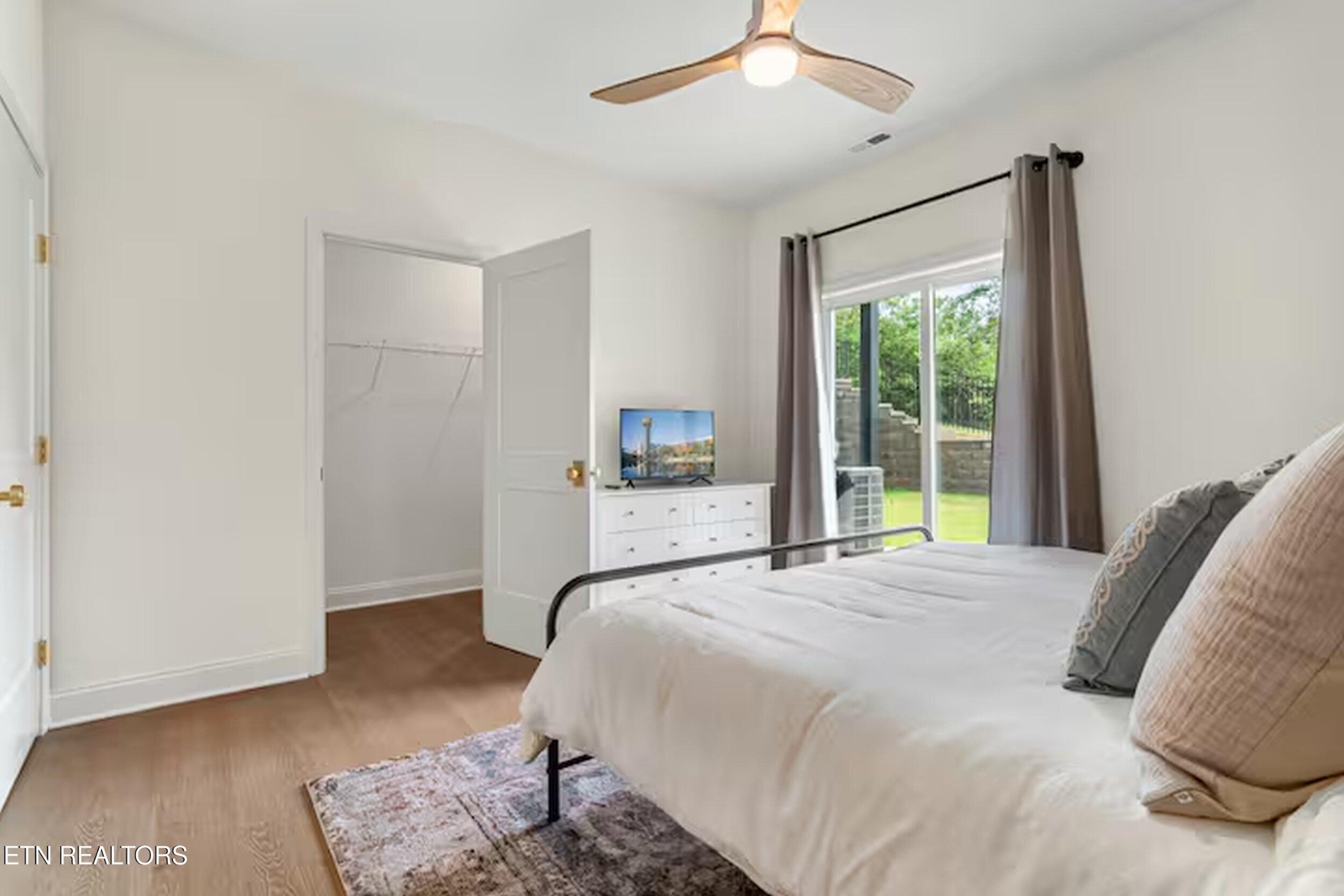 641 Idlewood Lane Property Photo 35