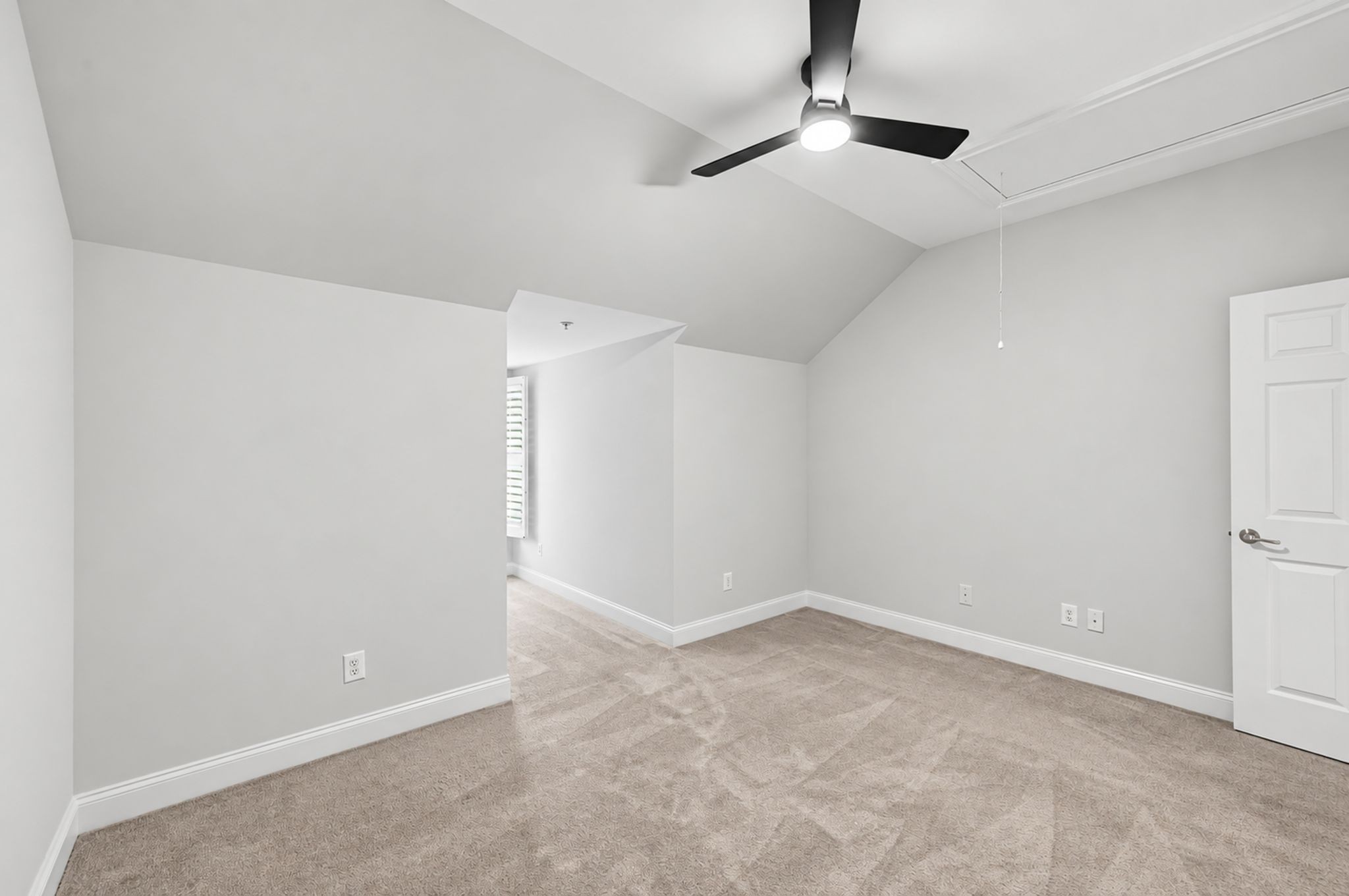 3302 Hobbs Rd Property Photo 36