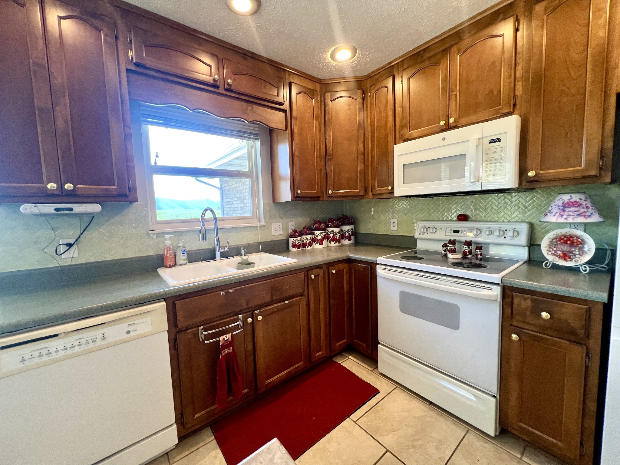 2526 Goingback Cir Property Photo 17