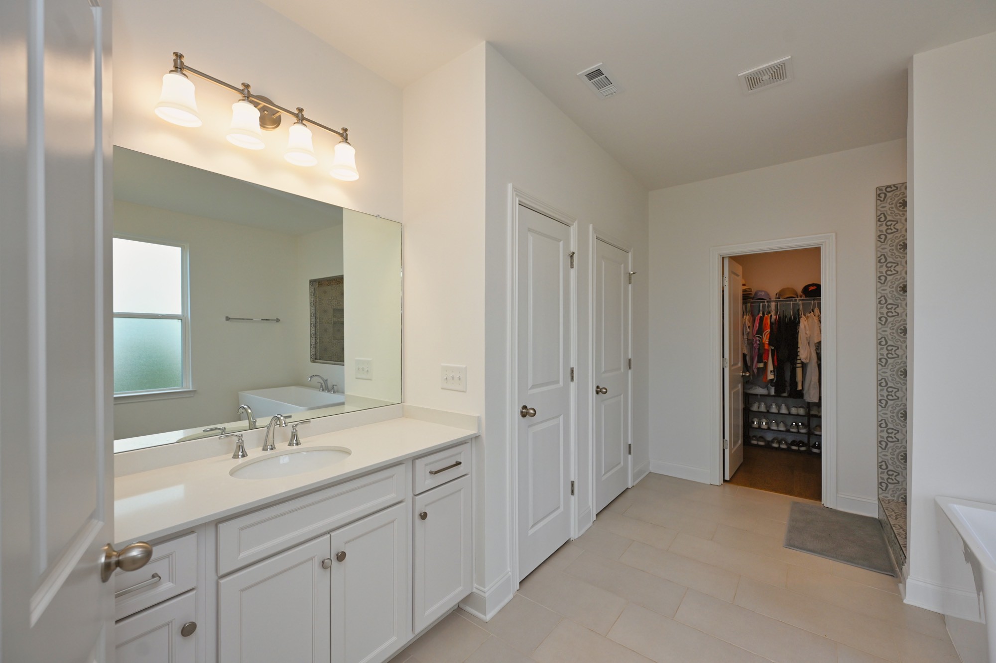 6407 Desmond Ave Property Photo 29