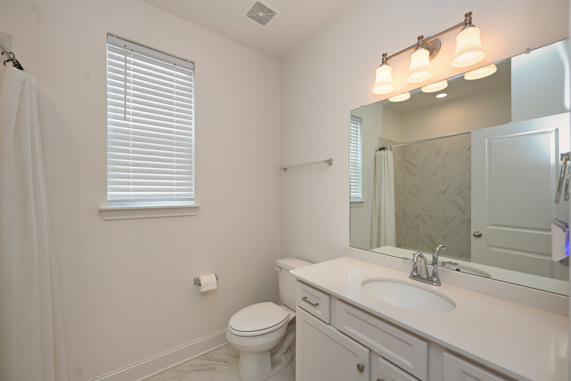 6407 Desmond Ave Property Photo 35