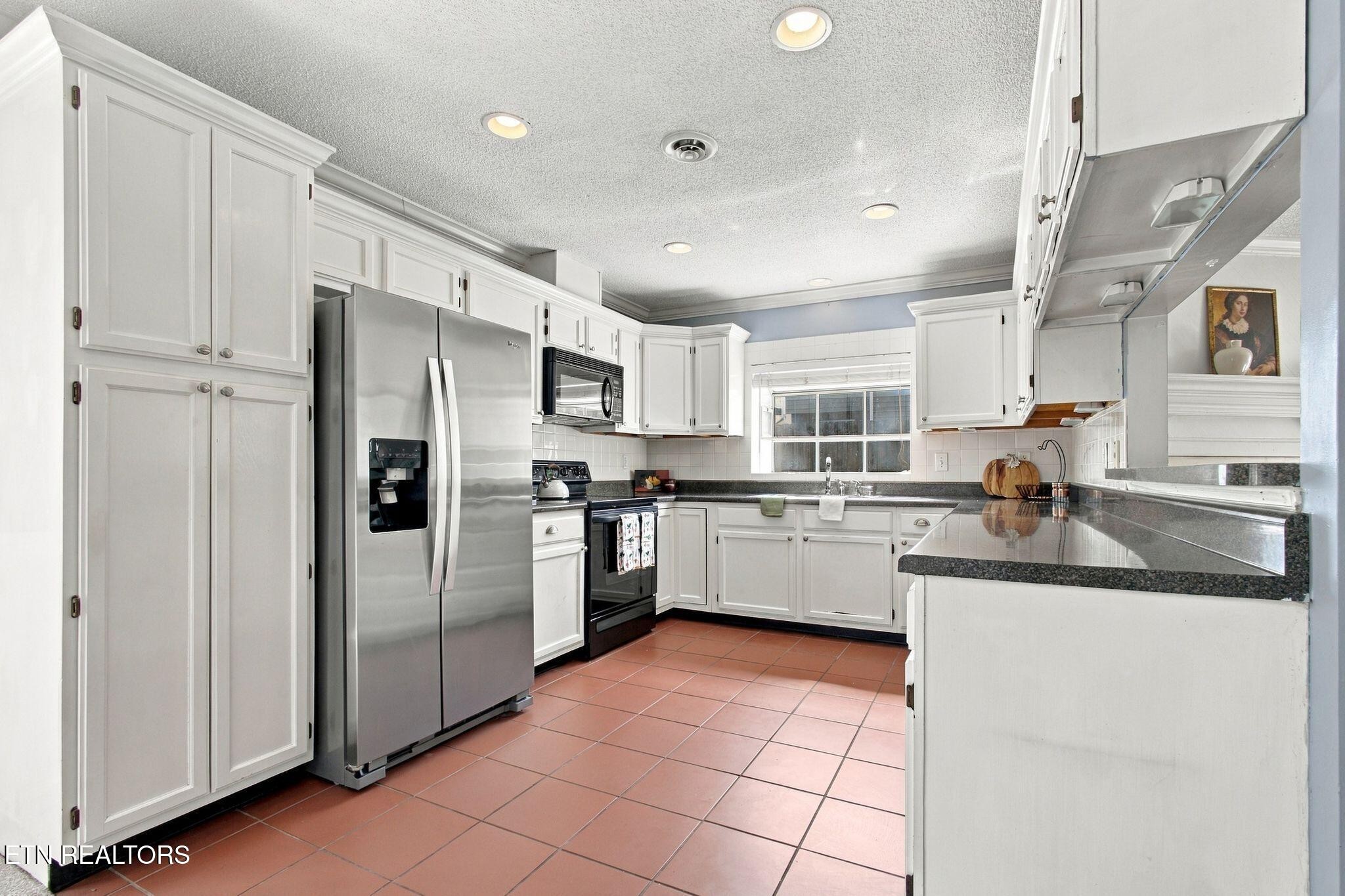1319 Covington Drive Property Photo 15