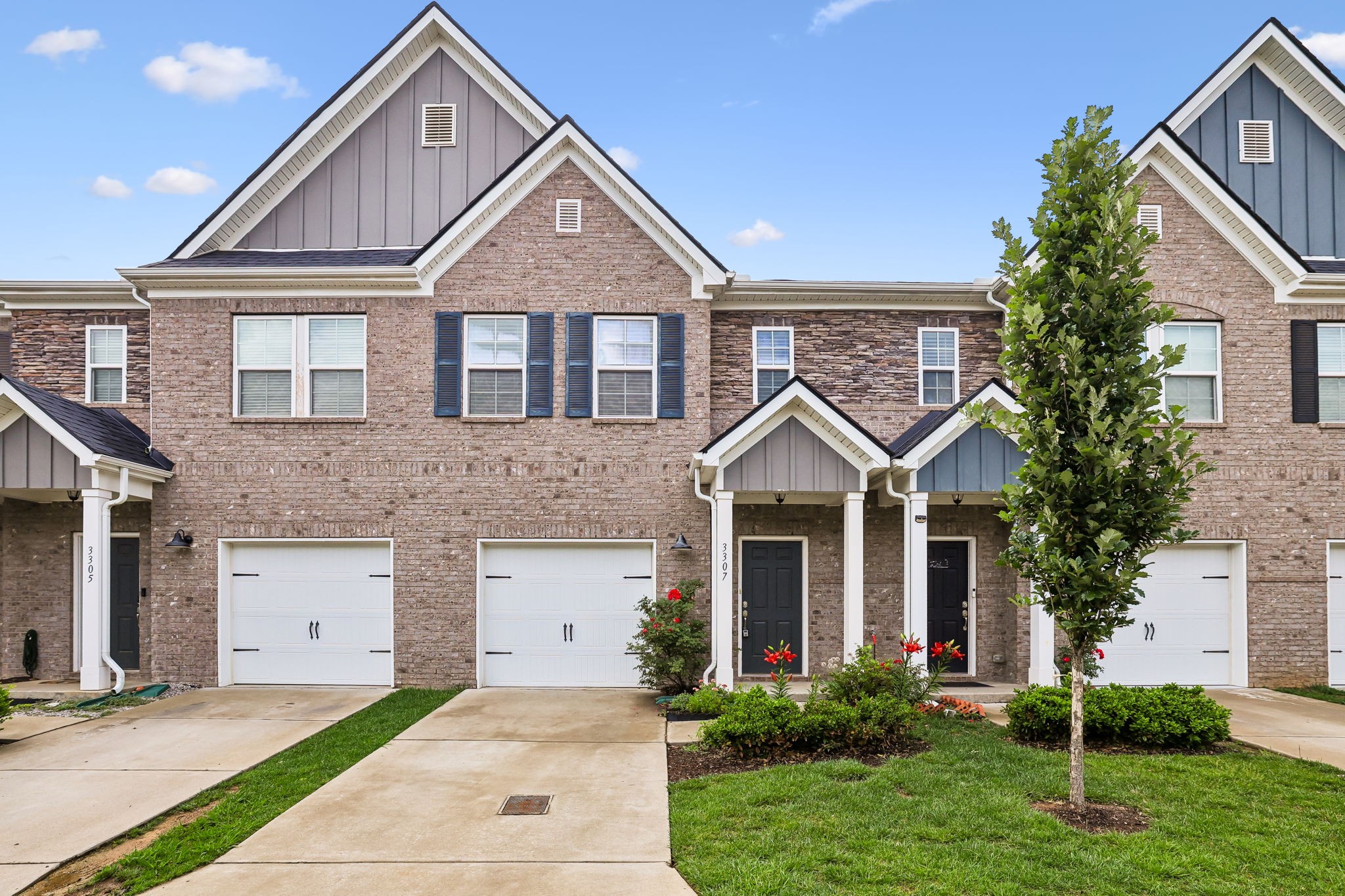 3307 Deerchase Cir Property Photo 1