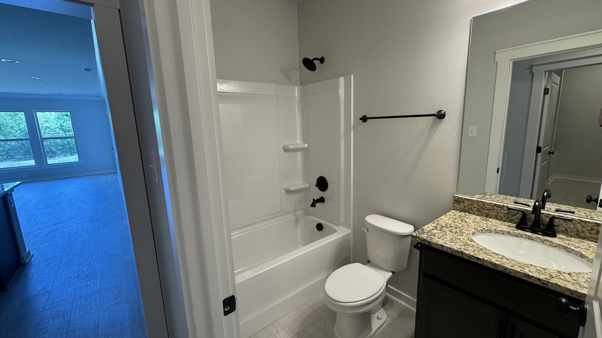 498 W Foxrun Property Photo 12