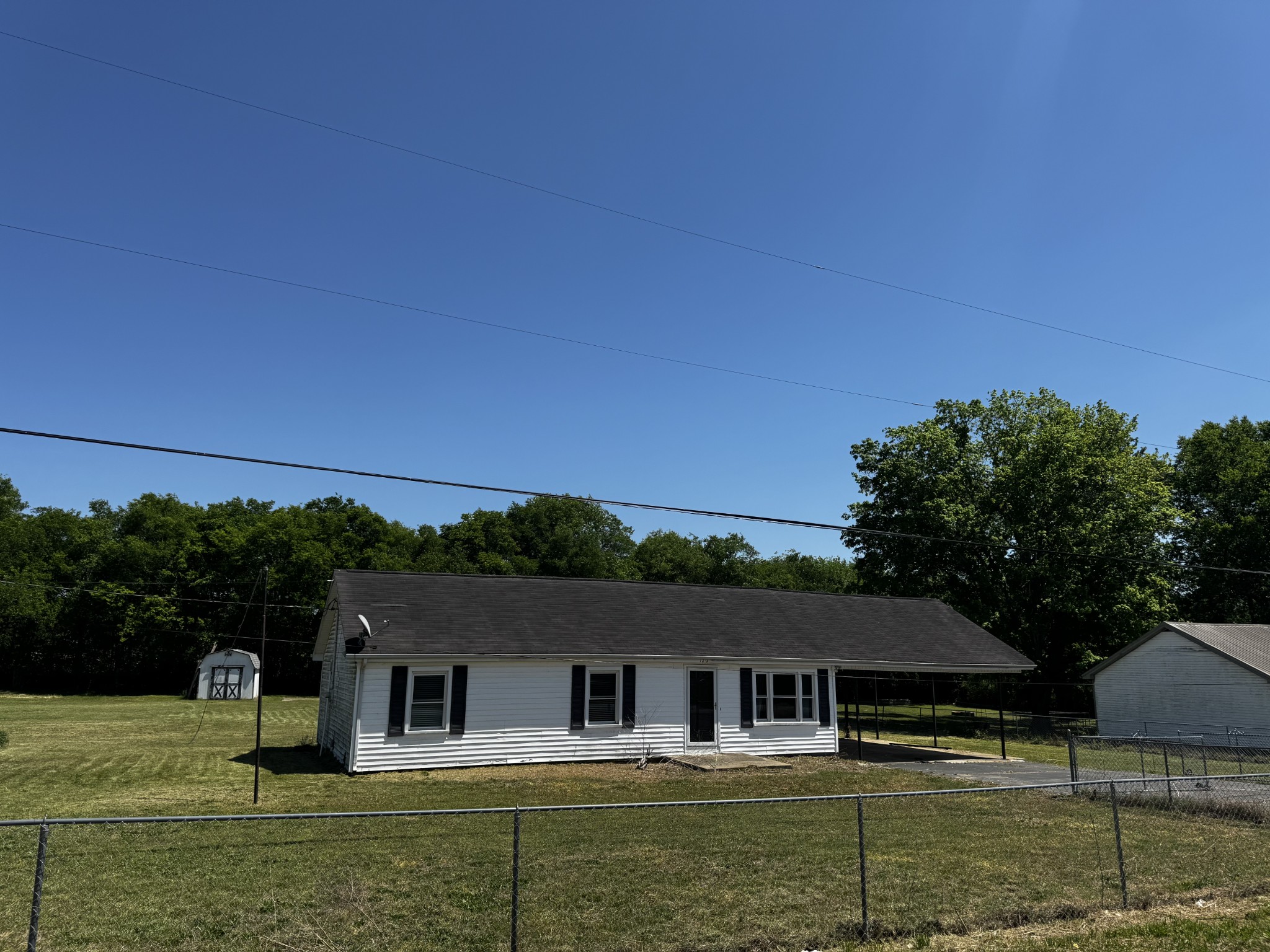 120 Gregory Mill Rd Property Photo 1