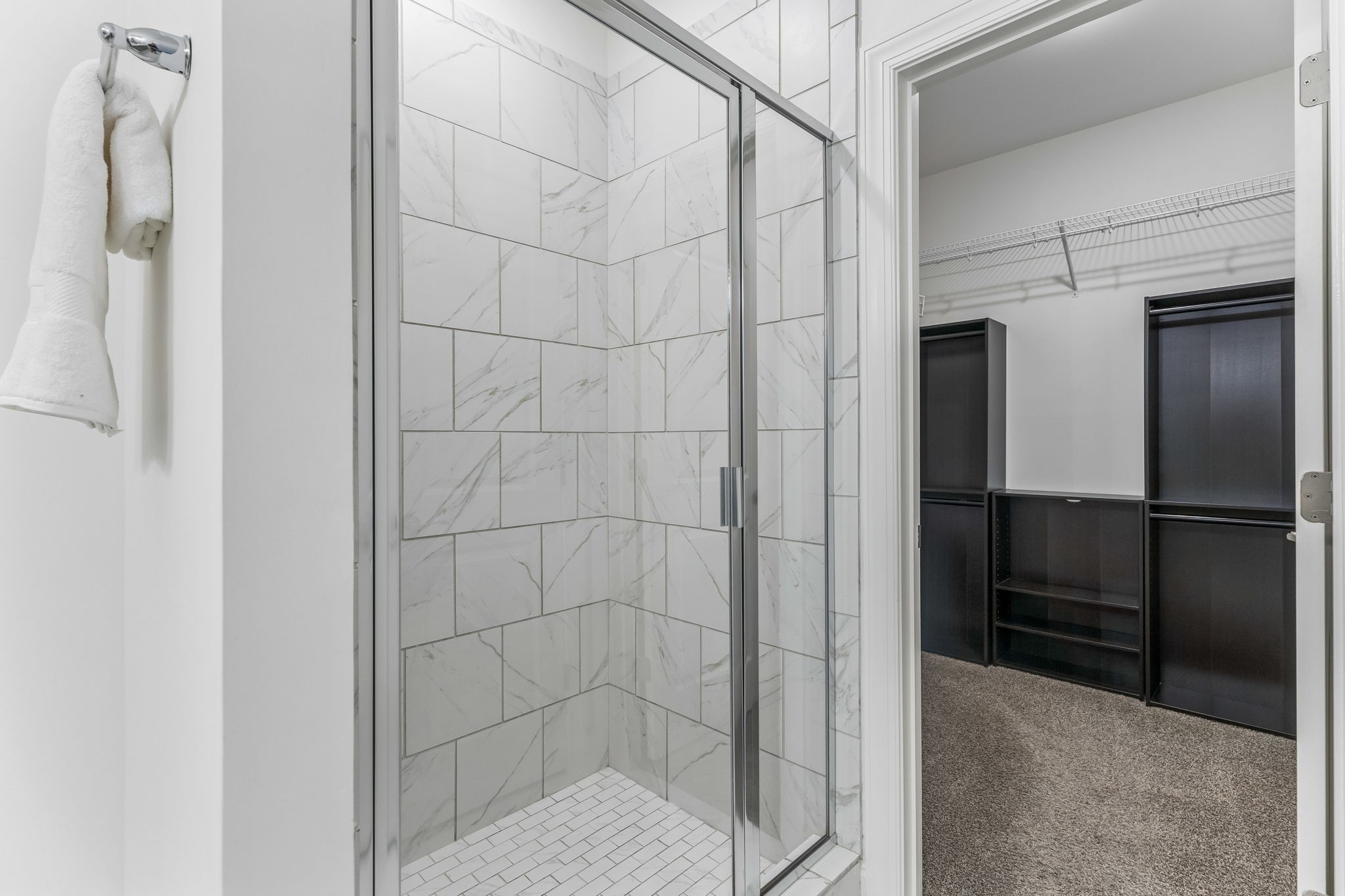 424 Portsdale Drive Property Photo 27