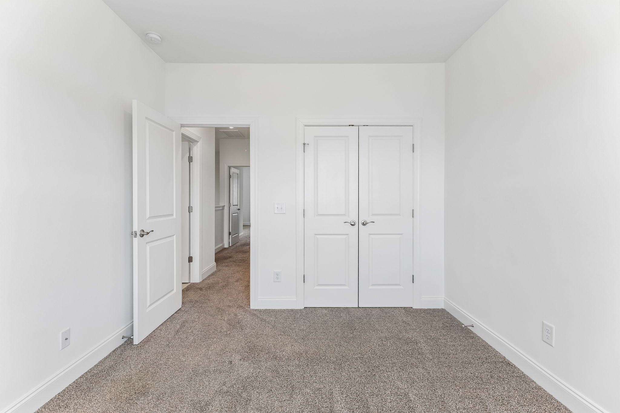 424 Portsdale Drive Property Photo 31