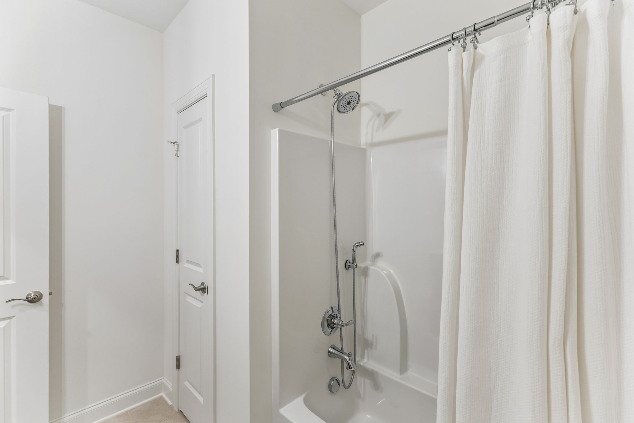 424 Portsdale Drive Property Photo 33