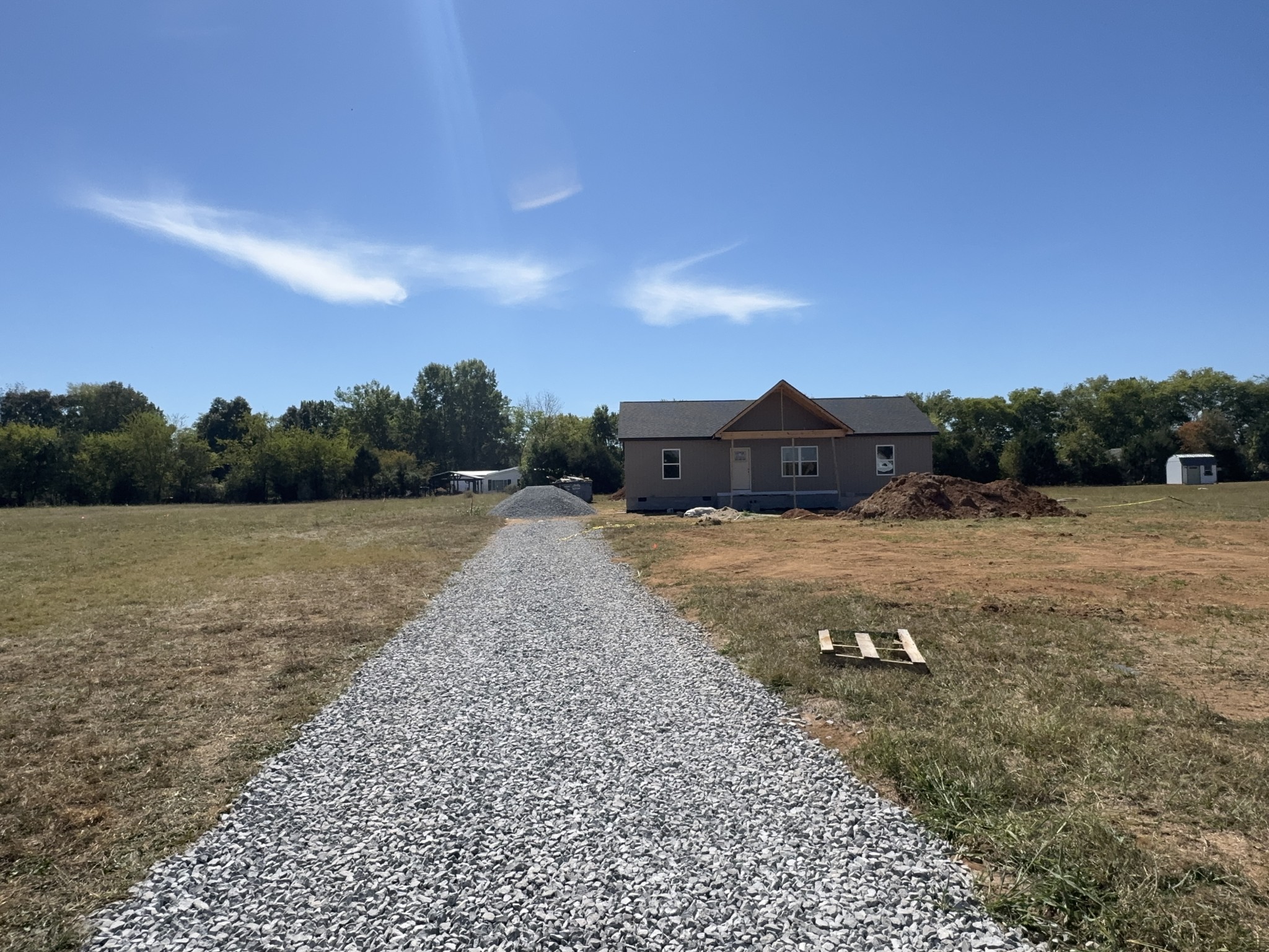 2113 Laws Hill Cir Property Photo 3