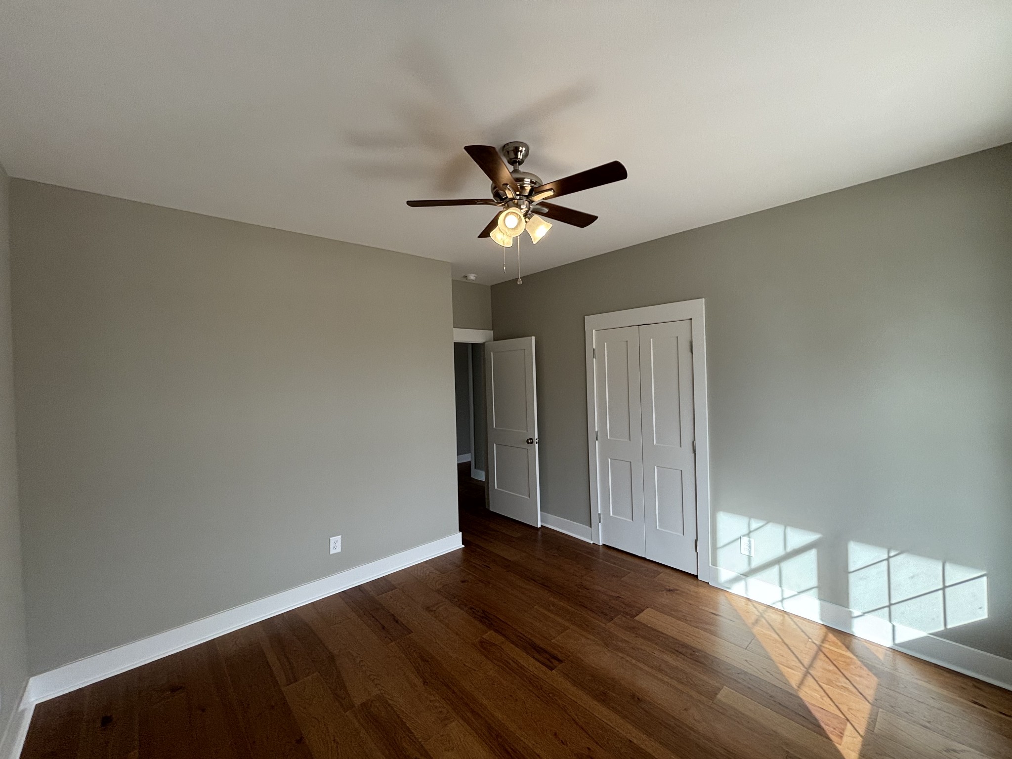 394 N Harris Rd Property Photo 23