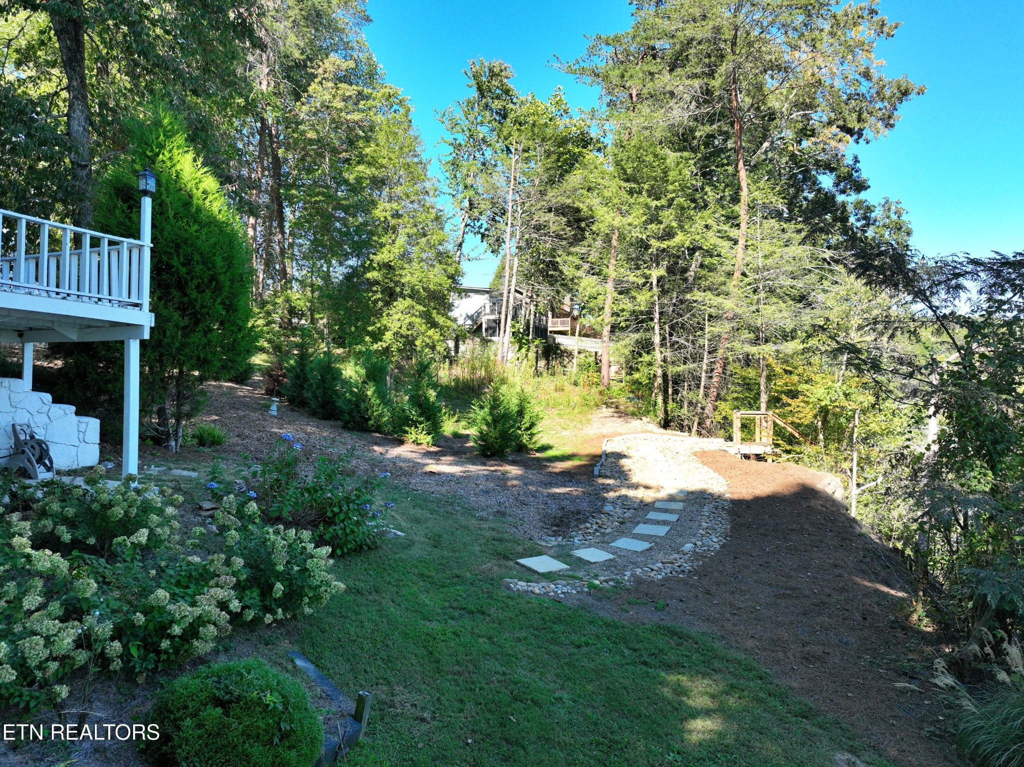 211 Dabbs Drive Property Photo 40