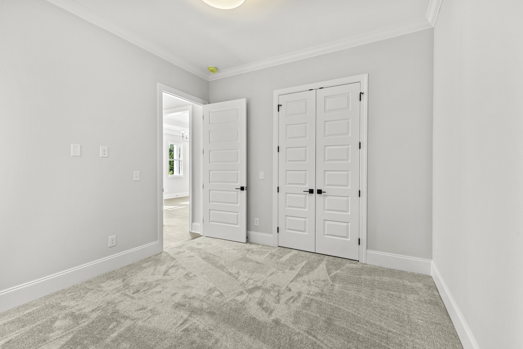 7143 Frances St Property Photo 26