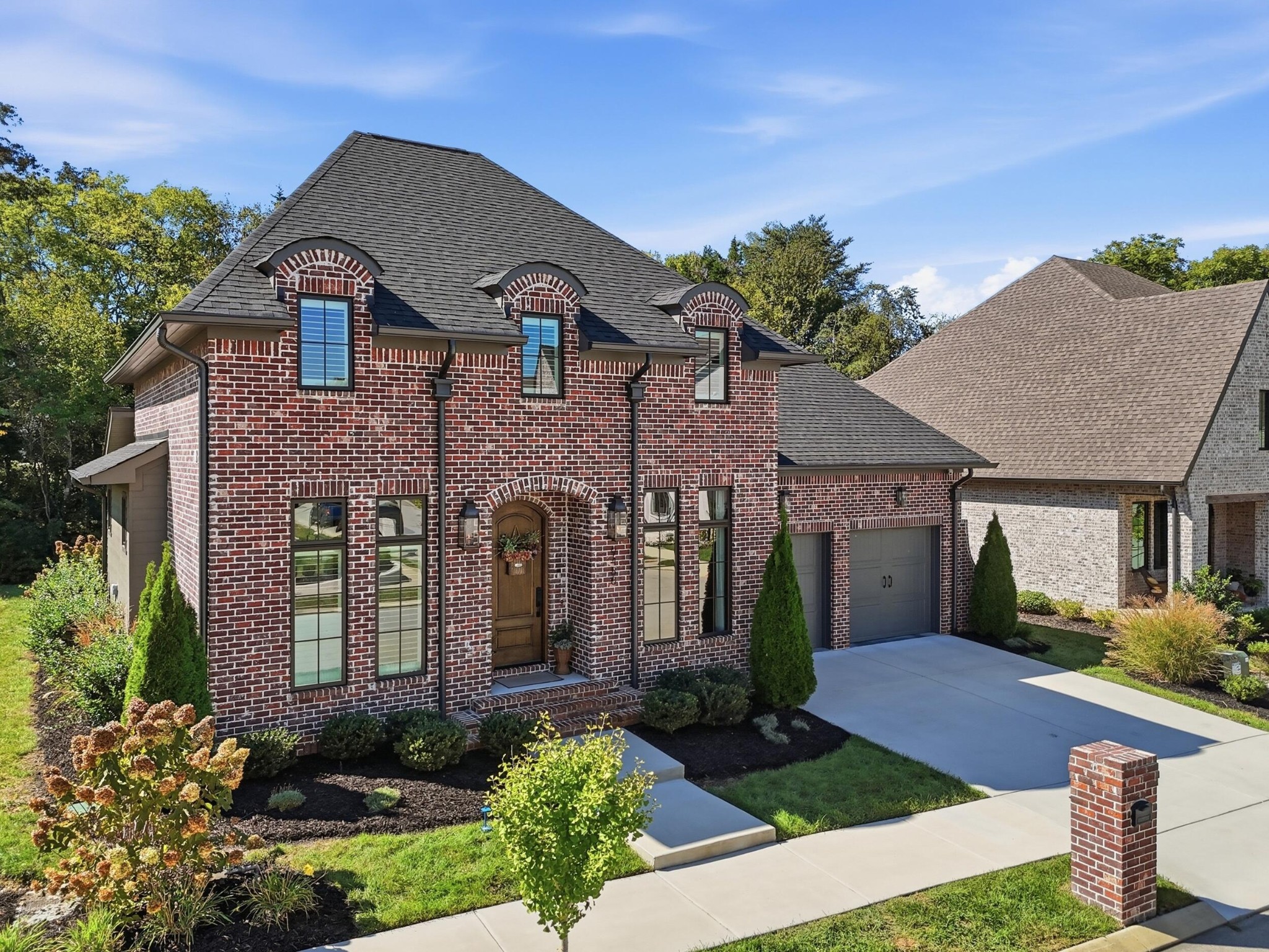 9488 Calder Circle Property Photo 3