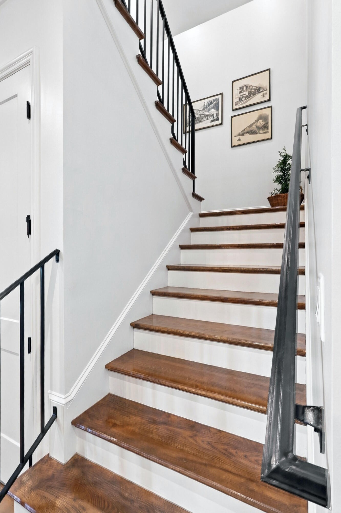 9488 Calder Circle Property Photo 43