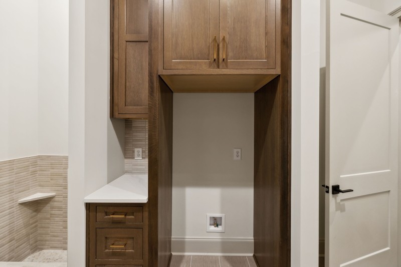 1815 Dartmouth Drive Property Photo 44