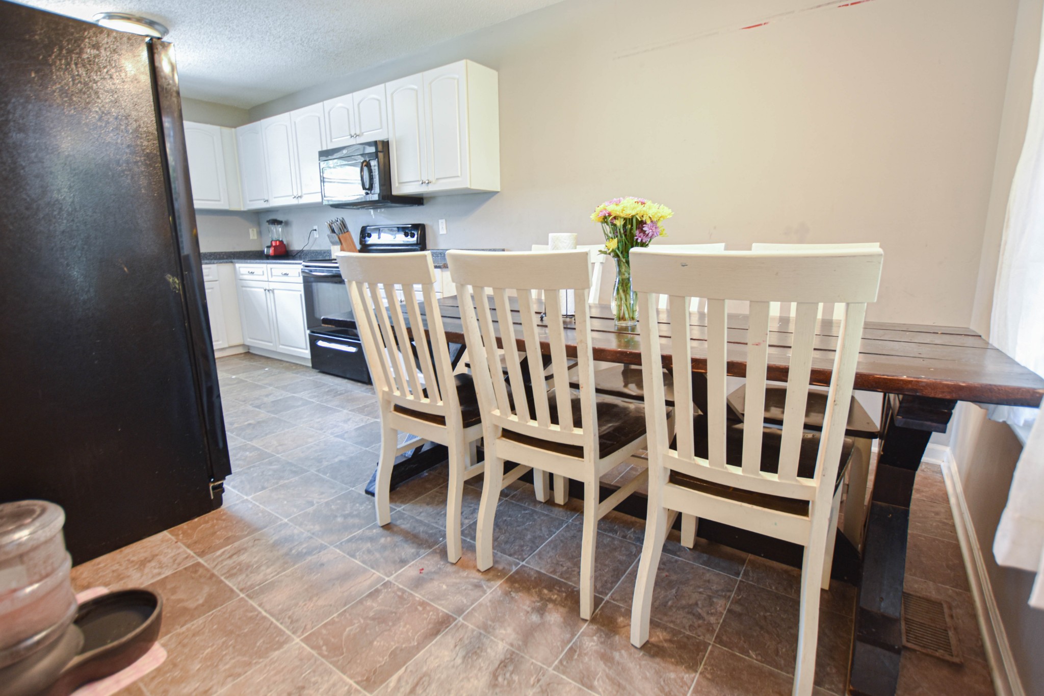 1660 Cedar Springs Court Property Photo 4