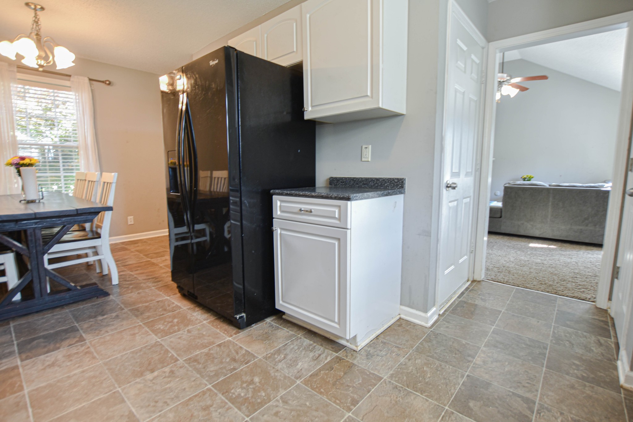 1660 Cedar Springs Court Property Photo 8
