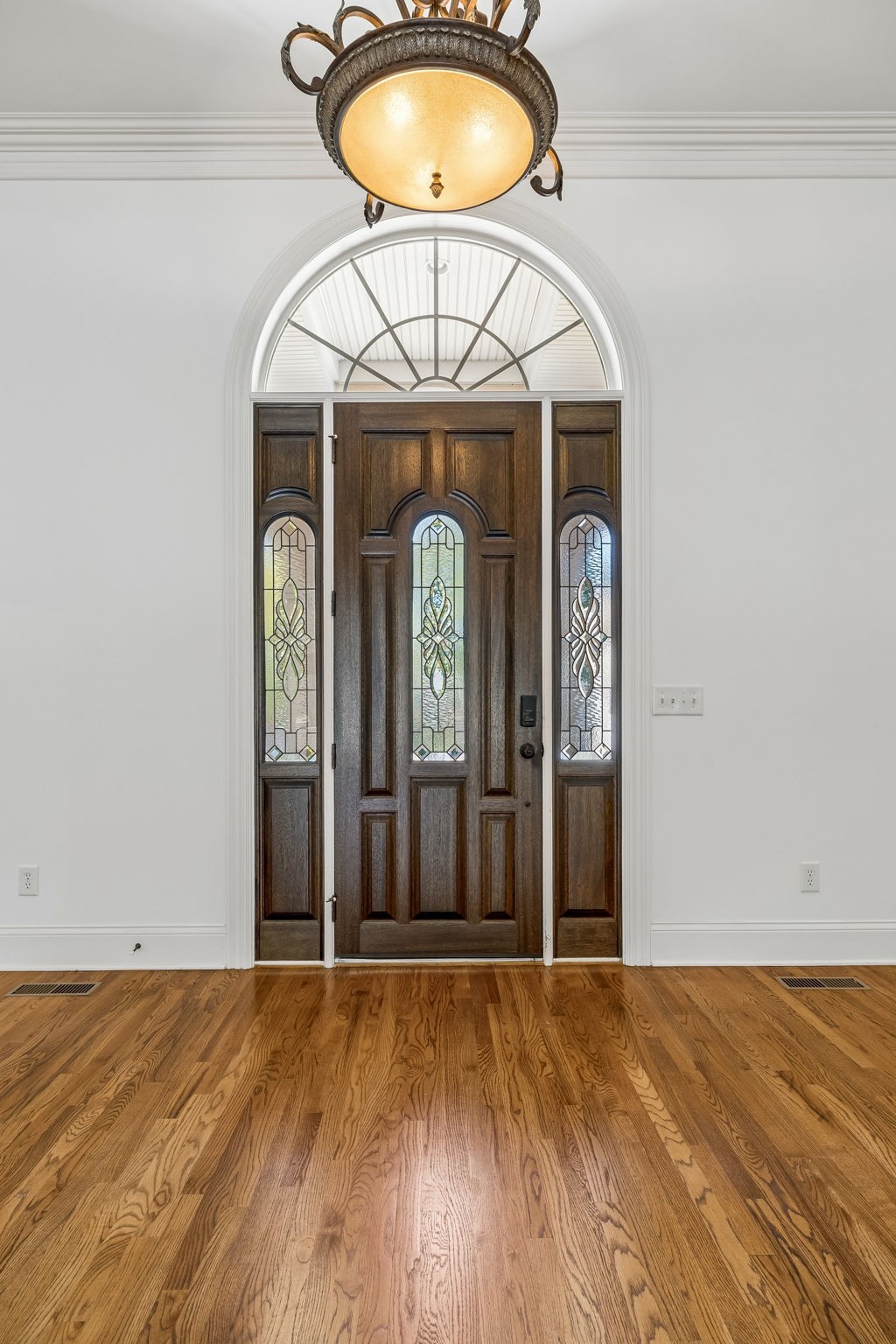 108 Doral Ln Property Photo 8
