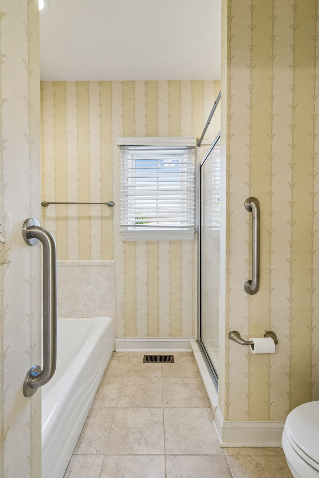 108 Doral Ln Property Photo 43