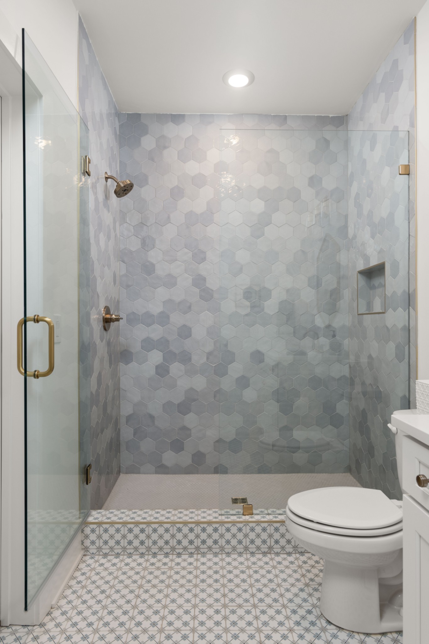 1715 Hillmont Dr Property Photo 35