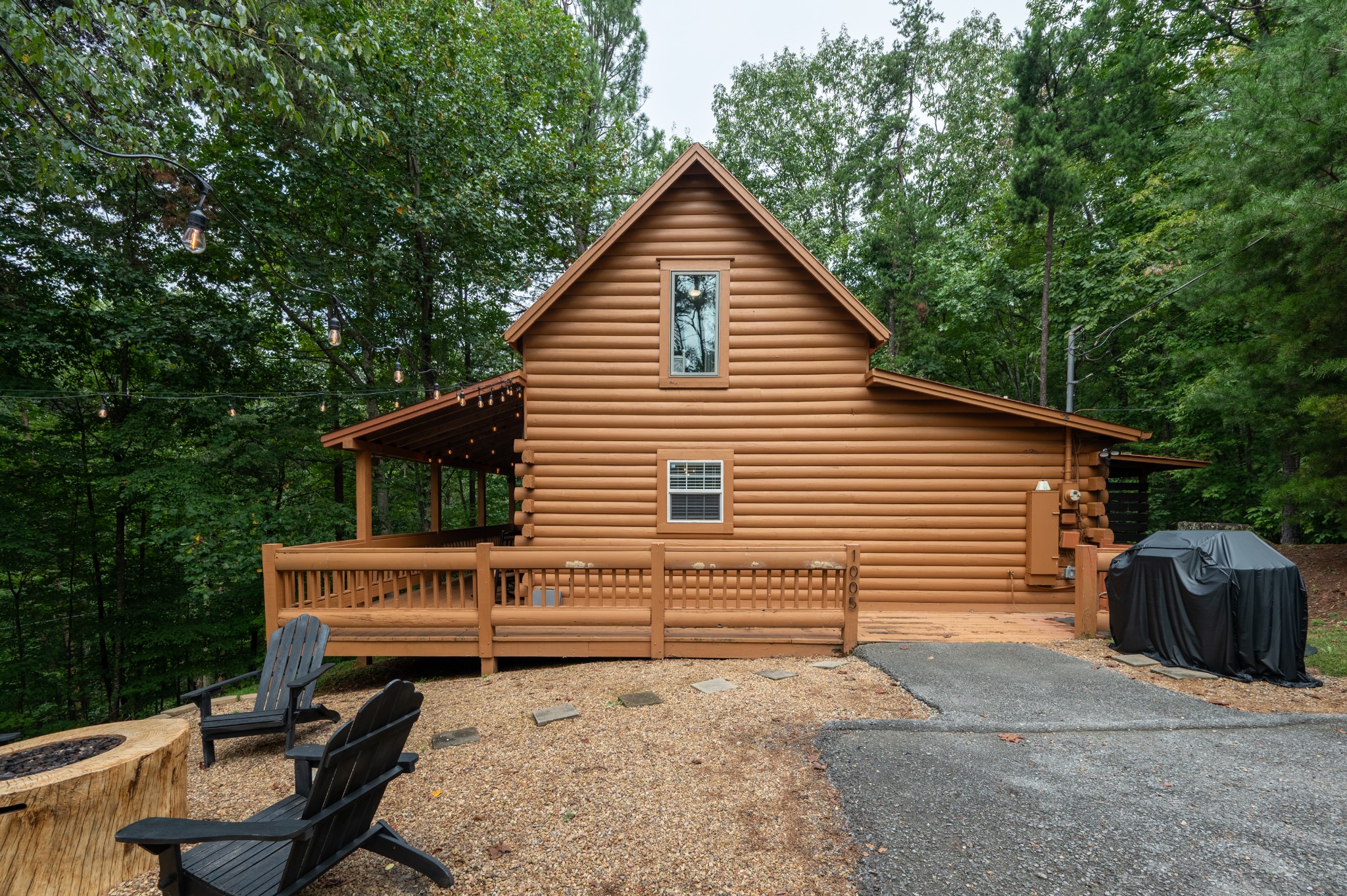 1005 Daisy Ct Property Photo 4