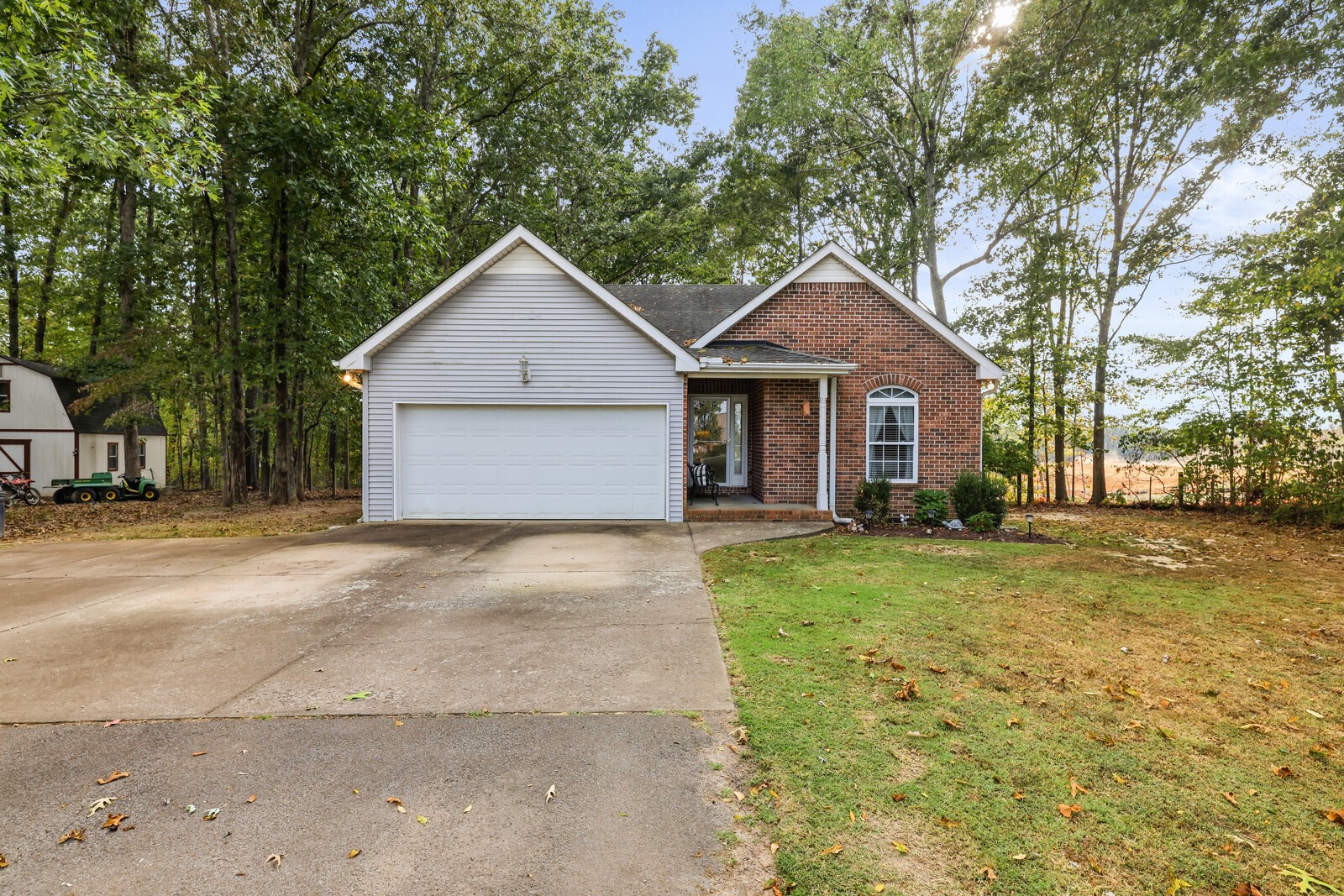 7511 Cox Pike Property Photo 32