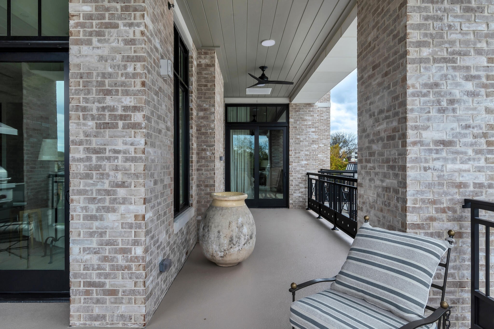 120 Woodmont Blvd Property Photo 14