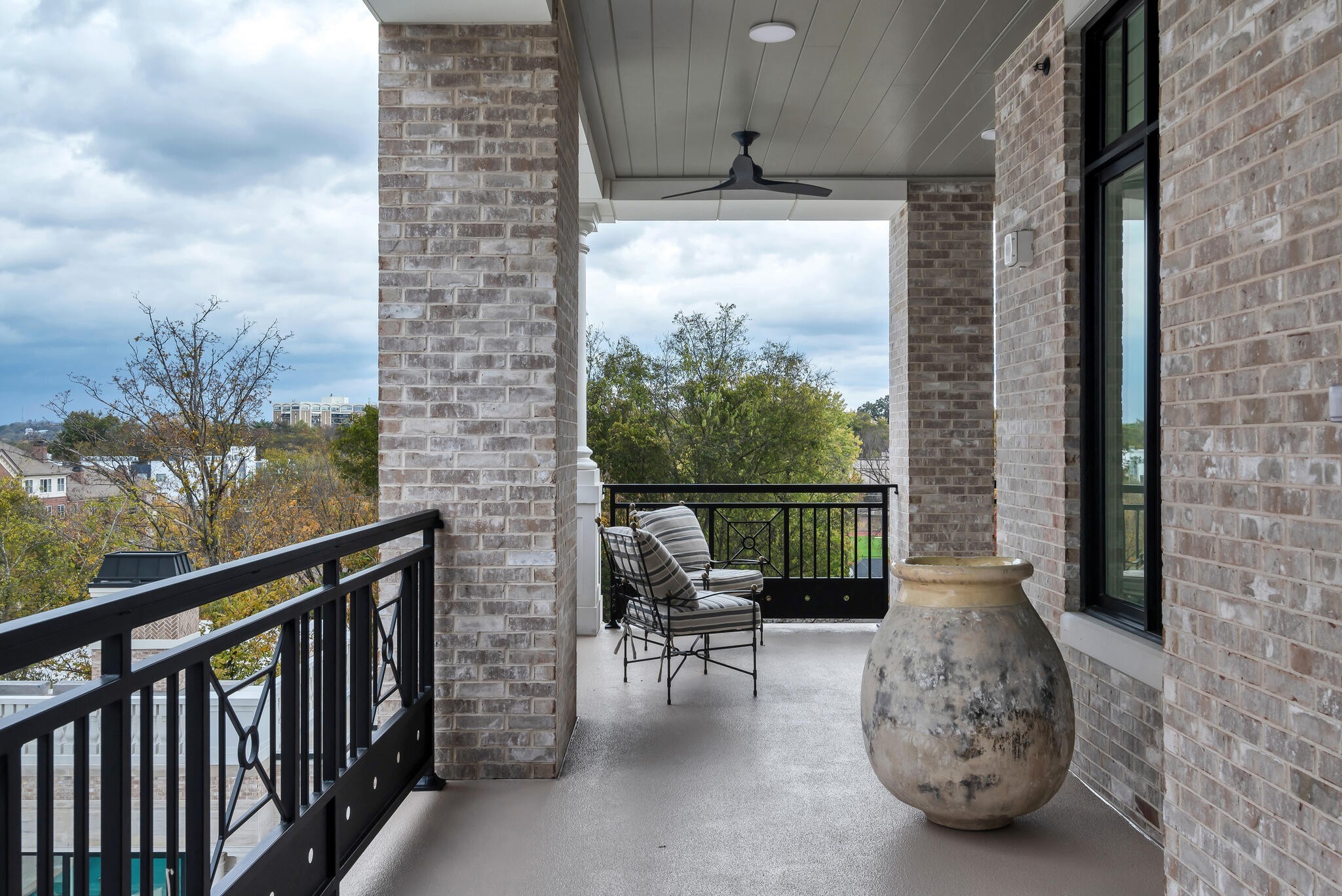 120 Woodmont Blvd Property Photo 15