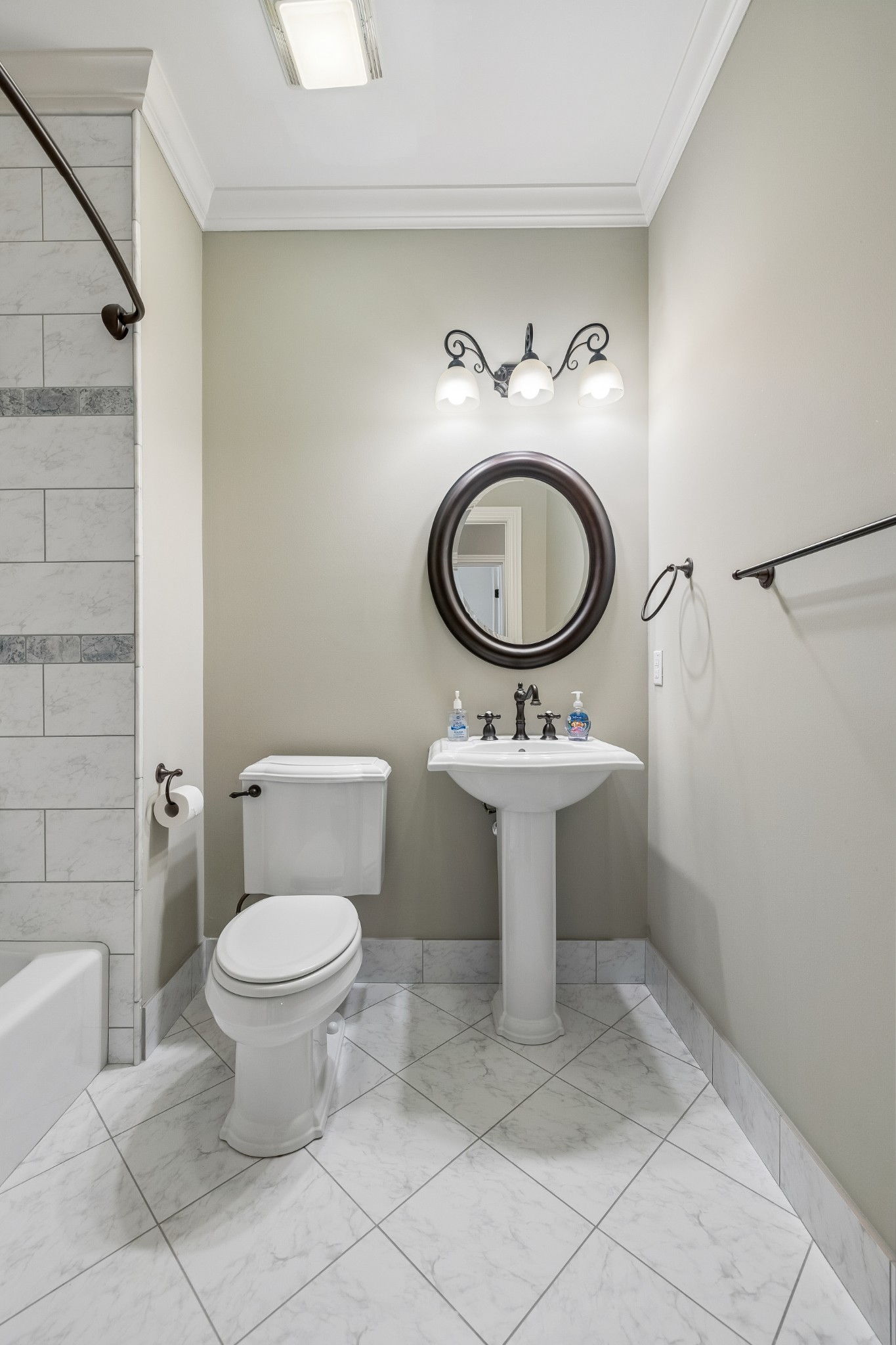 4100b Oriole Pl Property Photo 54